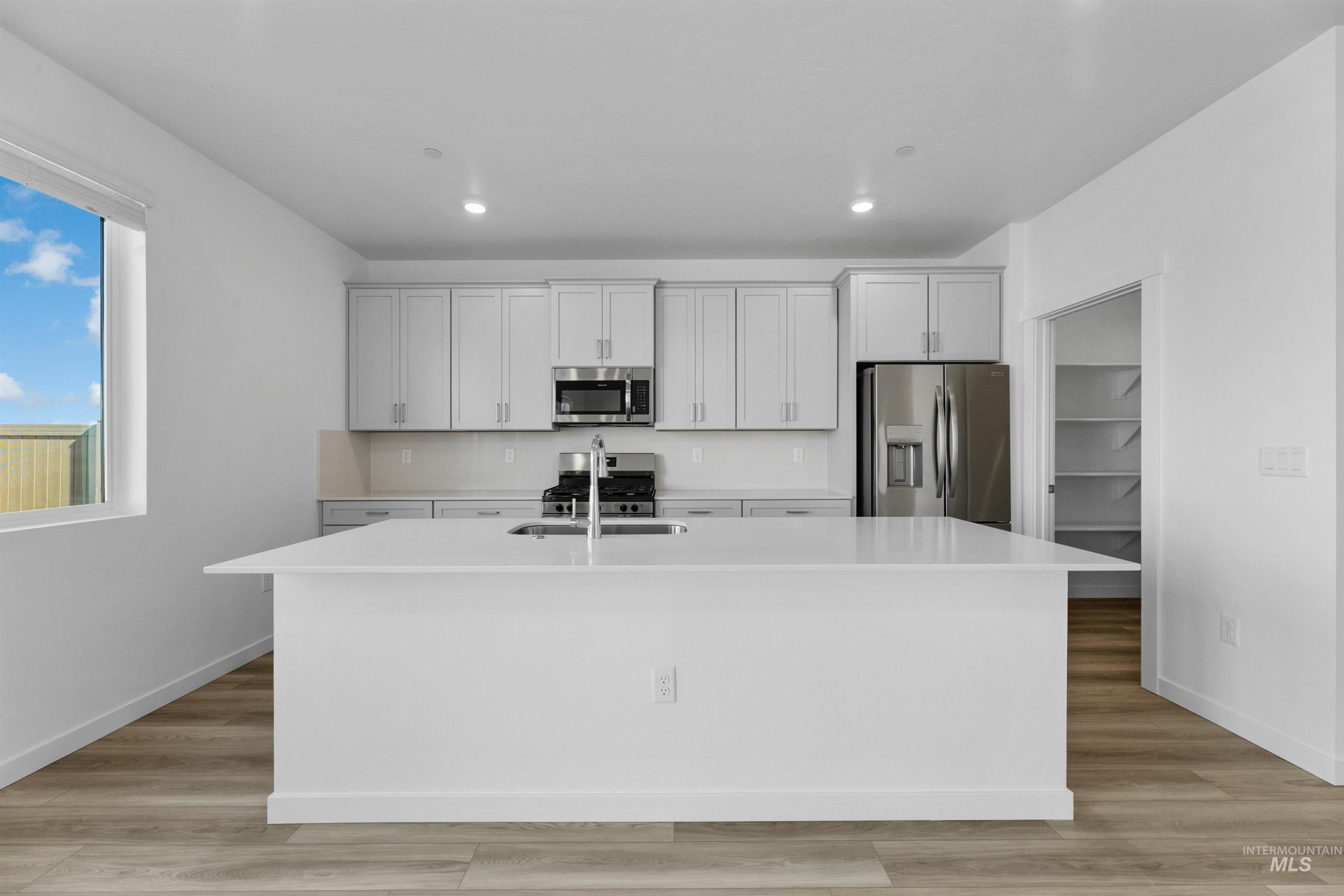 2701 Fall Line St Property Photo 10