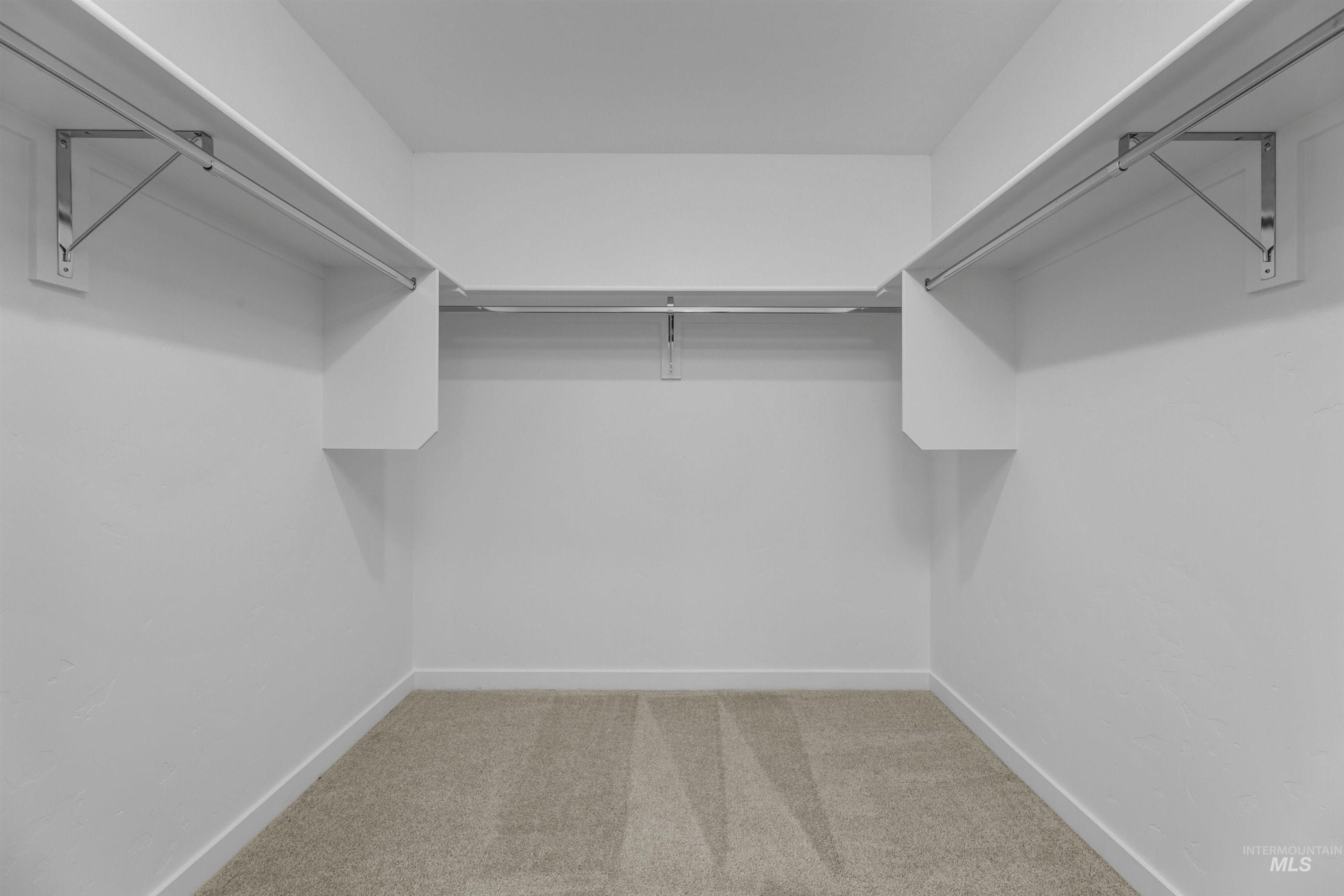 2701 Fall Line St Property Photo 15