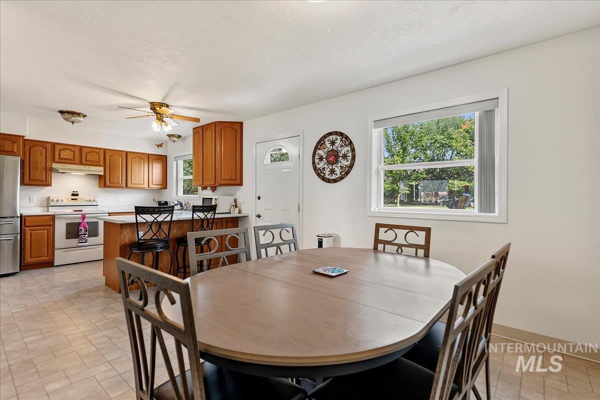 20133 Market Road Property Photo 9