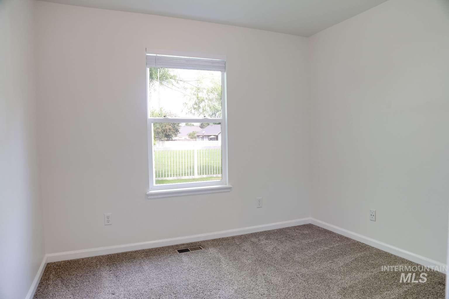 907 S Sockeye Way Property Photo 13