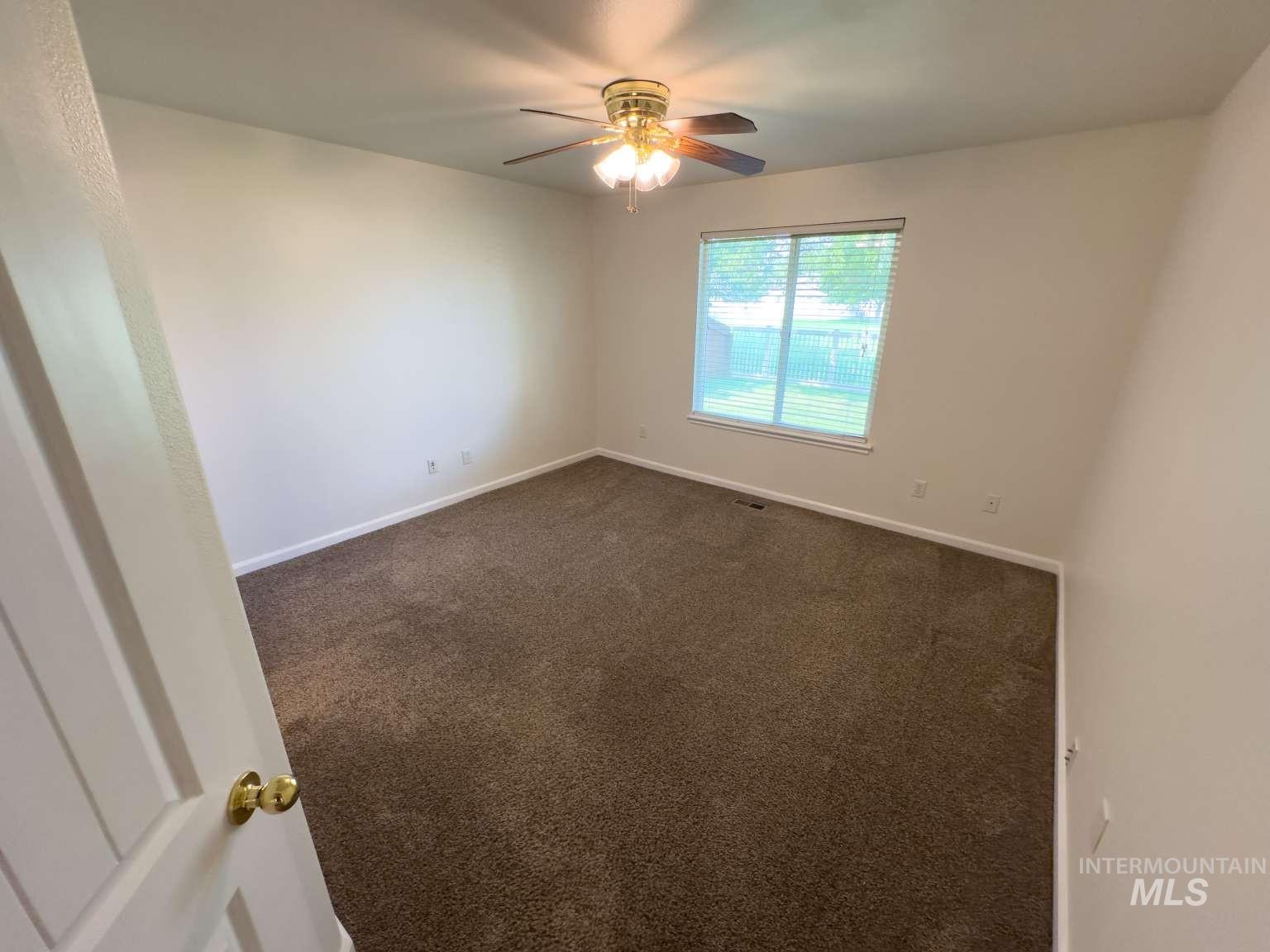 907 S Sockeye Way Property Photo 16
