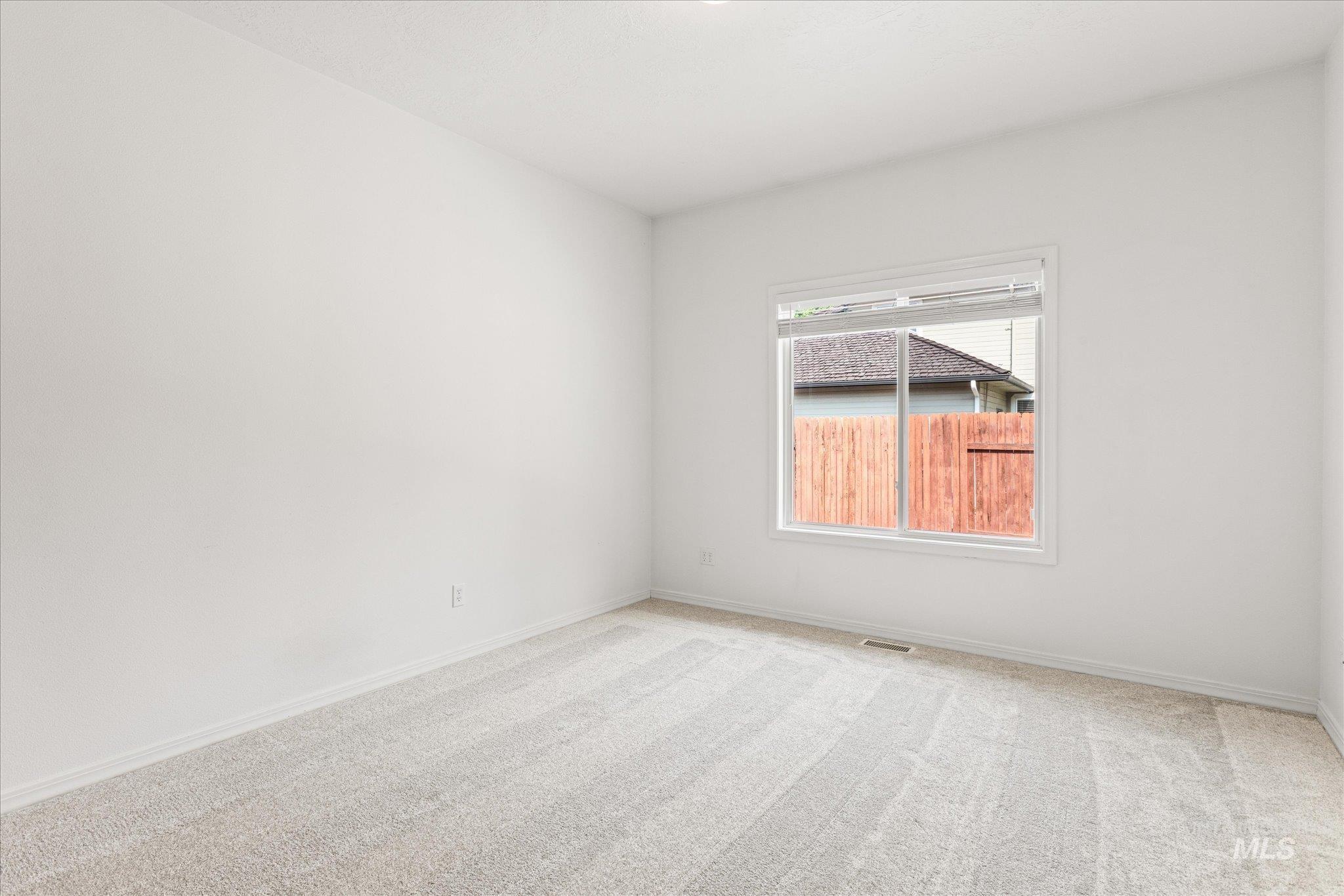 1098 E Cayman Dr. Property Photo 25
