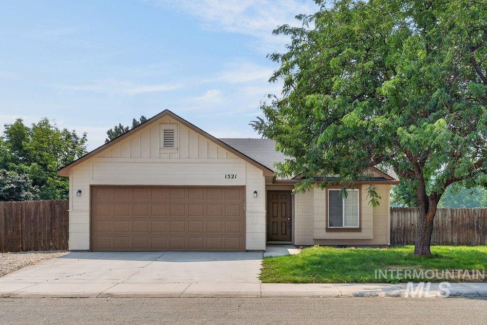 1521 W Kesler Property Photo 1
