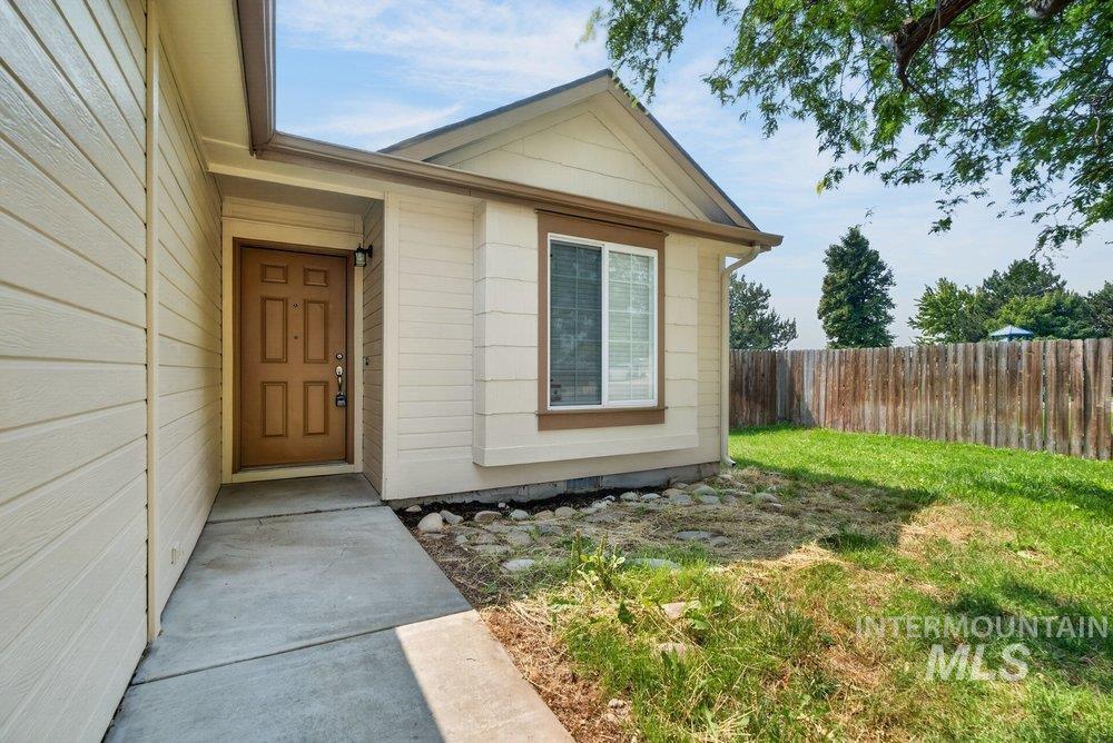 1521 W Kesler Property Photo 2