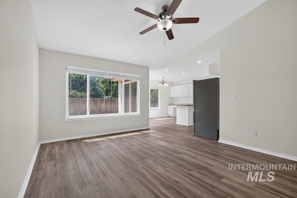 1521 W Kesler Property Photo 5