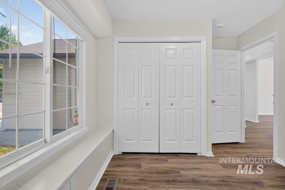 1521 W Kesler Property Photo 17