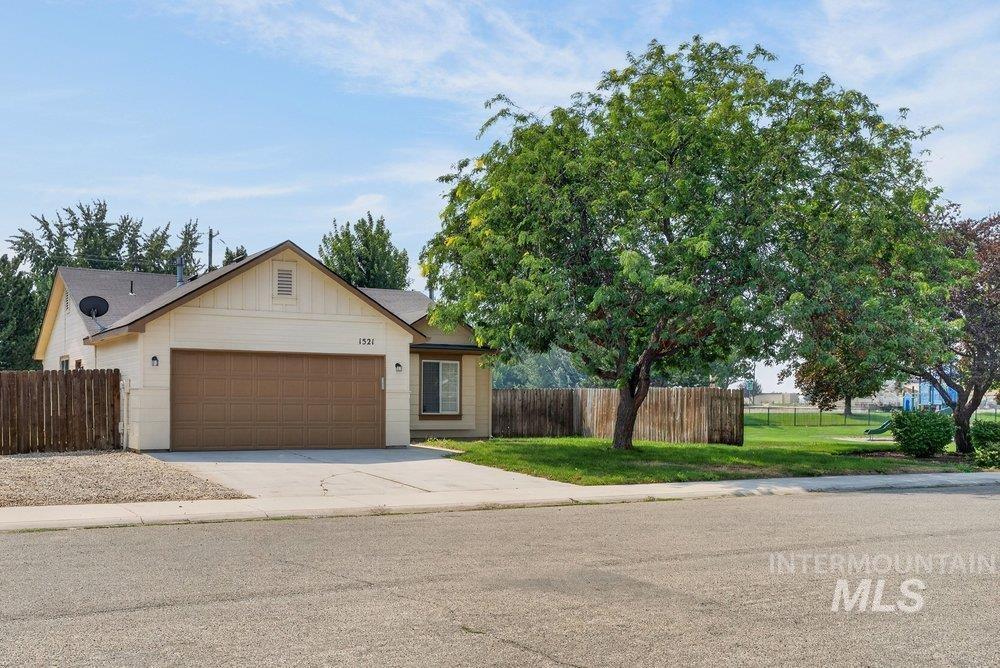 1521 W Kesler Property Photo 27