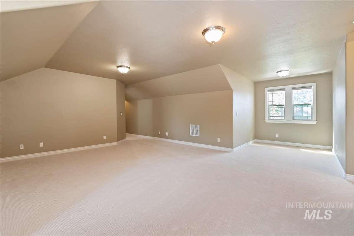 1864 E Meadow Creek Dr Property Photo 7