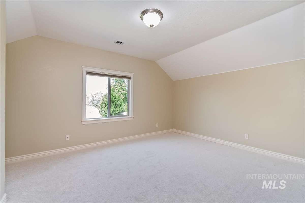 1864 E Meadow Creek Dr Property Photo 9