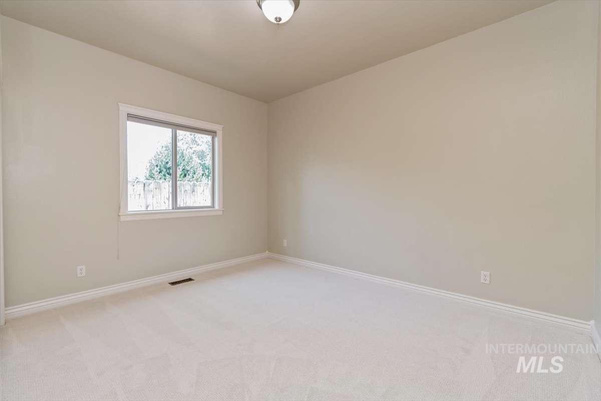 1864 E Meadow Creek Dr Property Photo 22