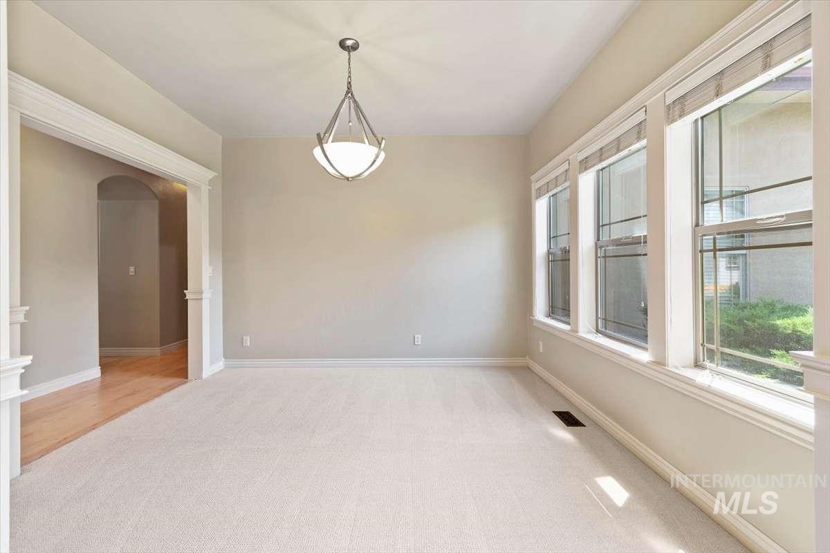 1864 E Meadow Creek Dr Property Photo 26