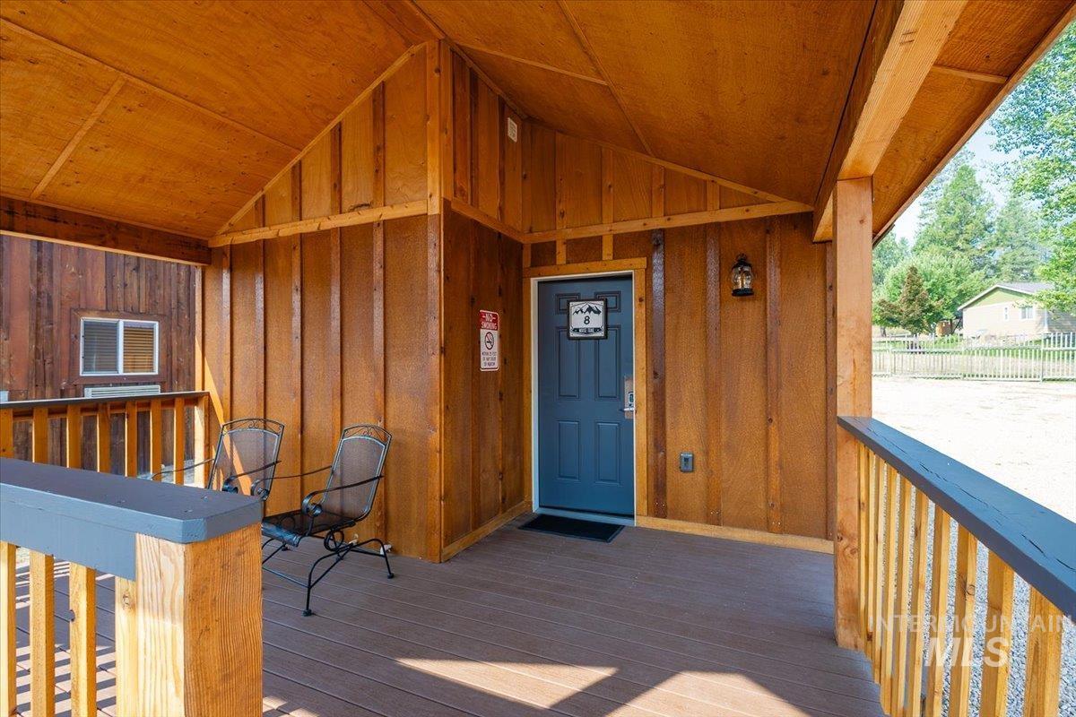 486 S Middlefork Rd Property Photo 17