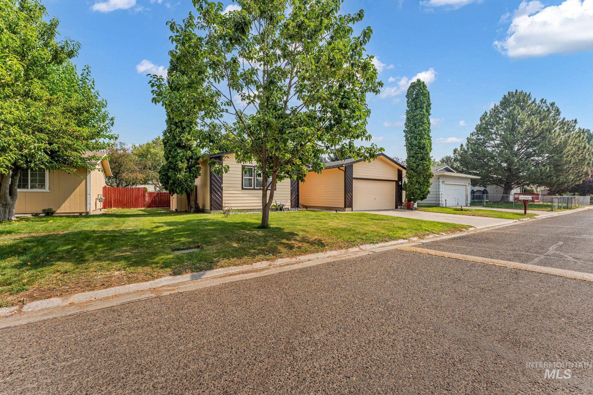 246 Avenida Del Rio Dr Property Photo 3