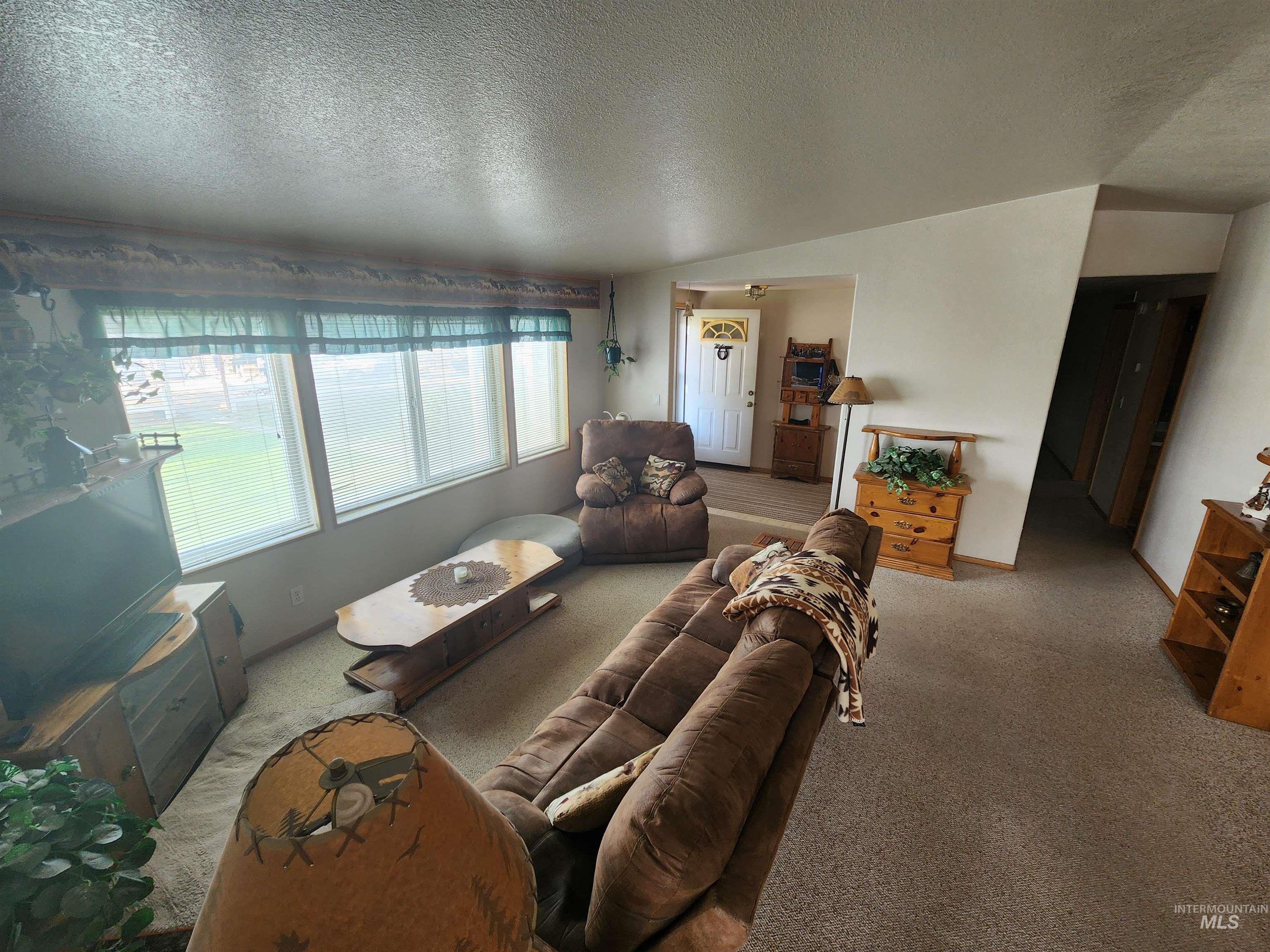 7001 S Robinson Rd Property Photo 13
