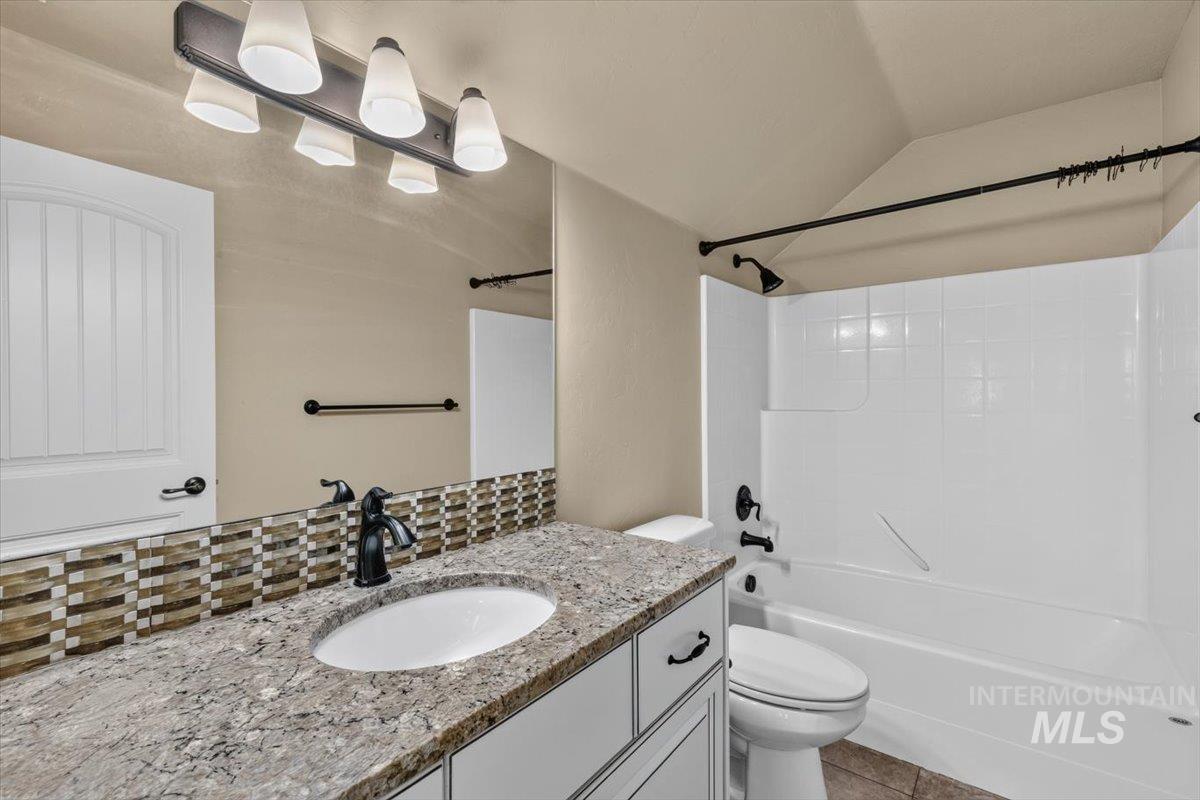 654 S Whisperwood Way Property Photo 20