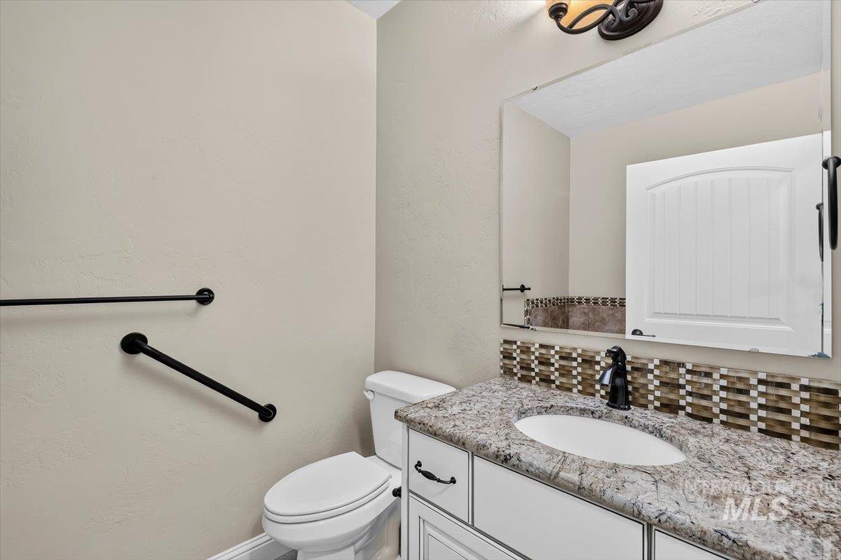 654 S Whisperwood Way Property Photo 21