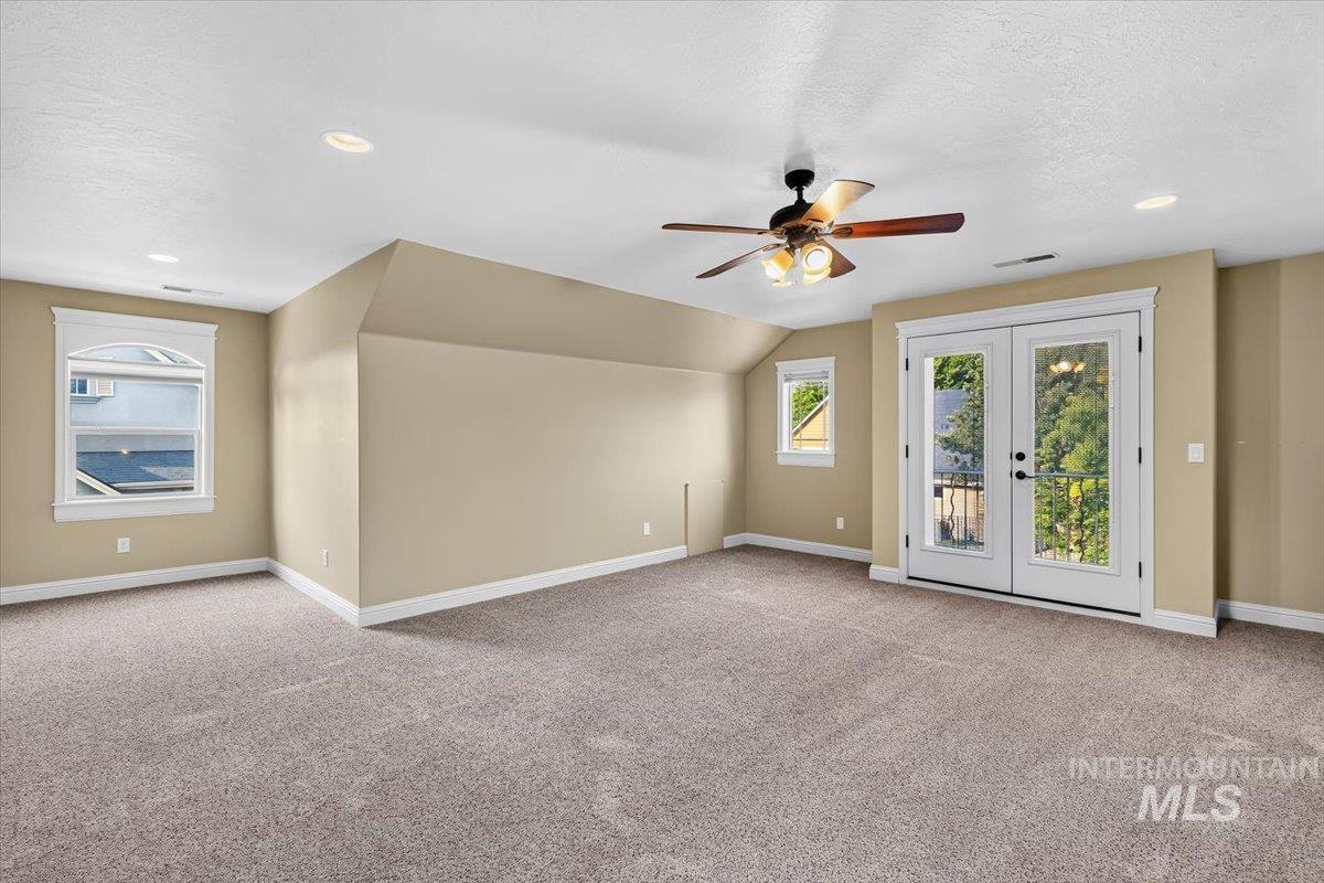 654 S Whisperwood Way Property Photo 31