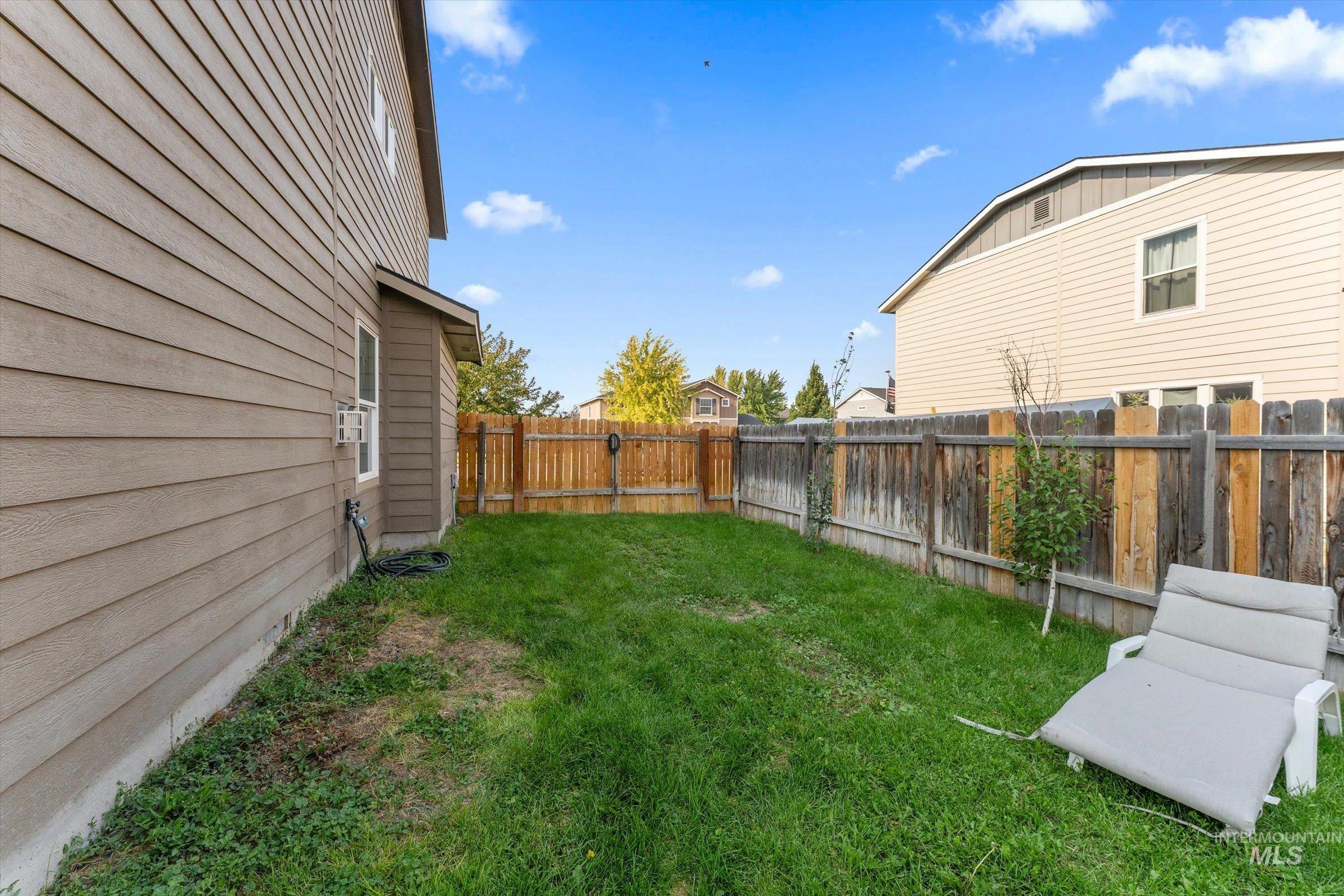 675 Sw Nugget St Property Photo 36