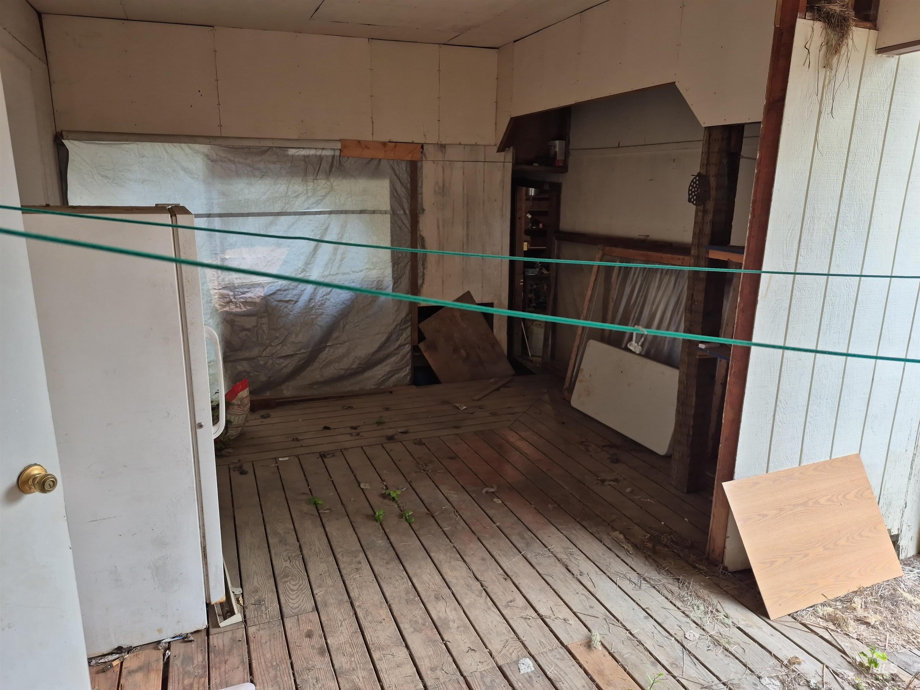 108 Cottonwood Ave Property Photo 27