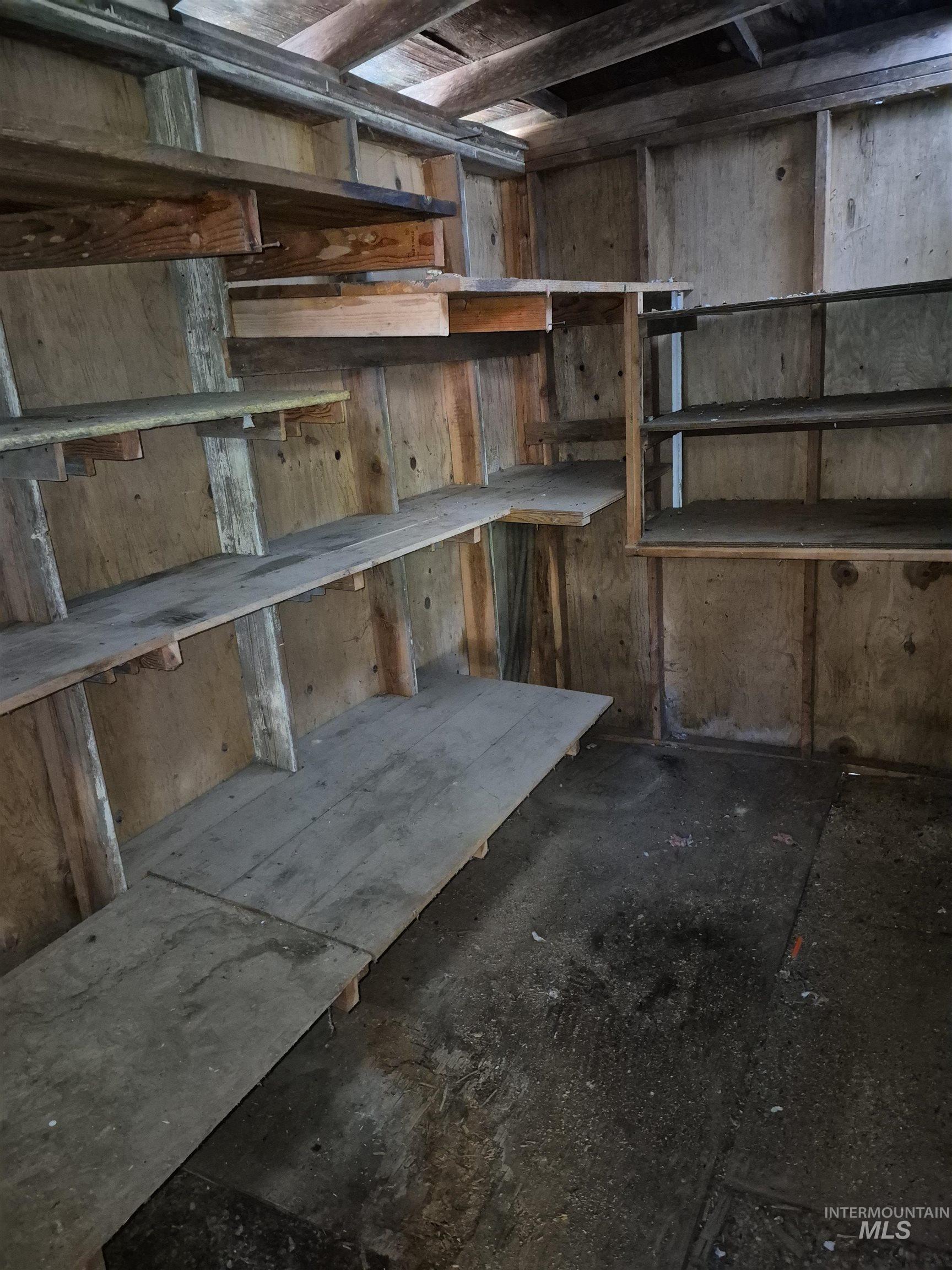 108 Cottonwood Ave Property Photo 31