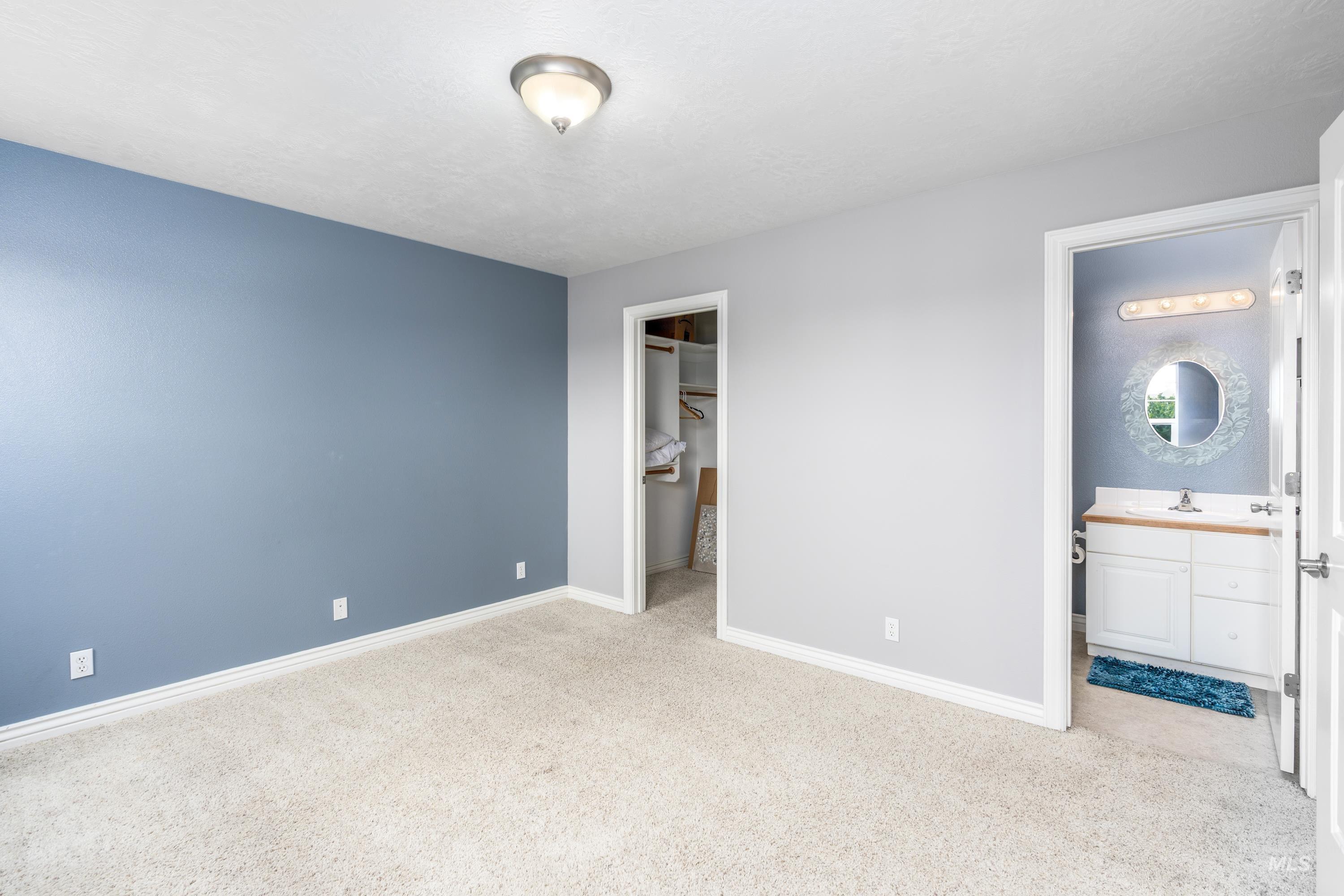 4865 N High Prairie Pl Property Photo 24