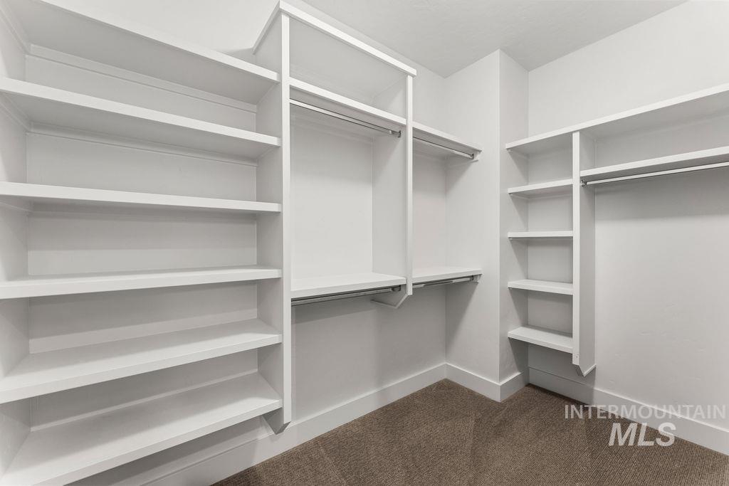 4240 E Parkcenter Blvd. Property Photo 23