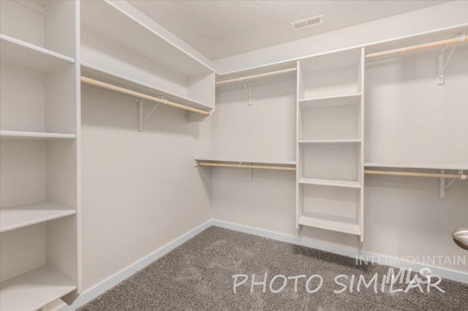 1420 Crescent St. Property Photo 24