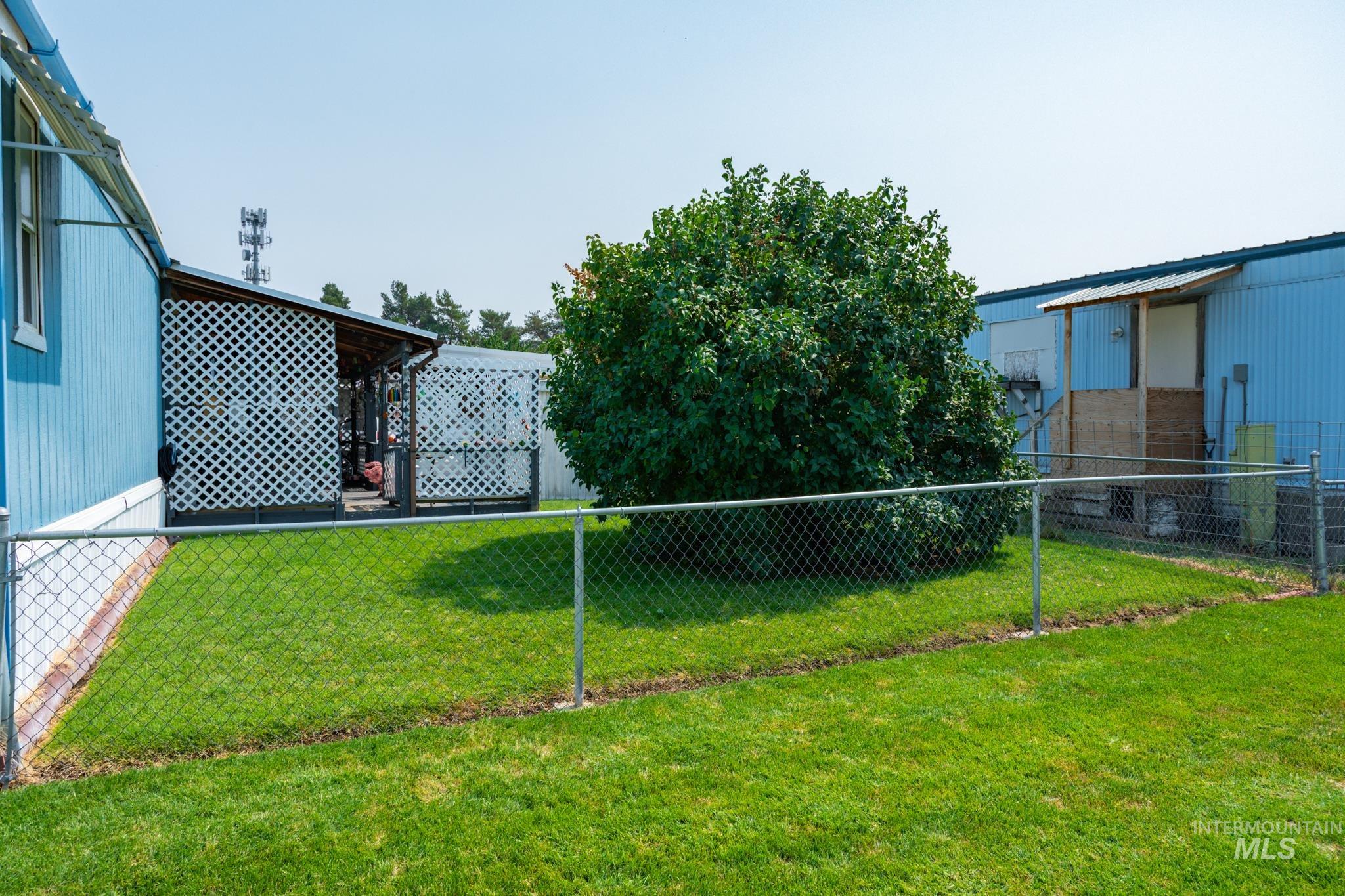 9 Freedom Dr. Property Photo 37