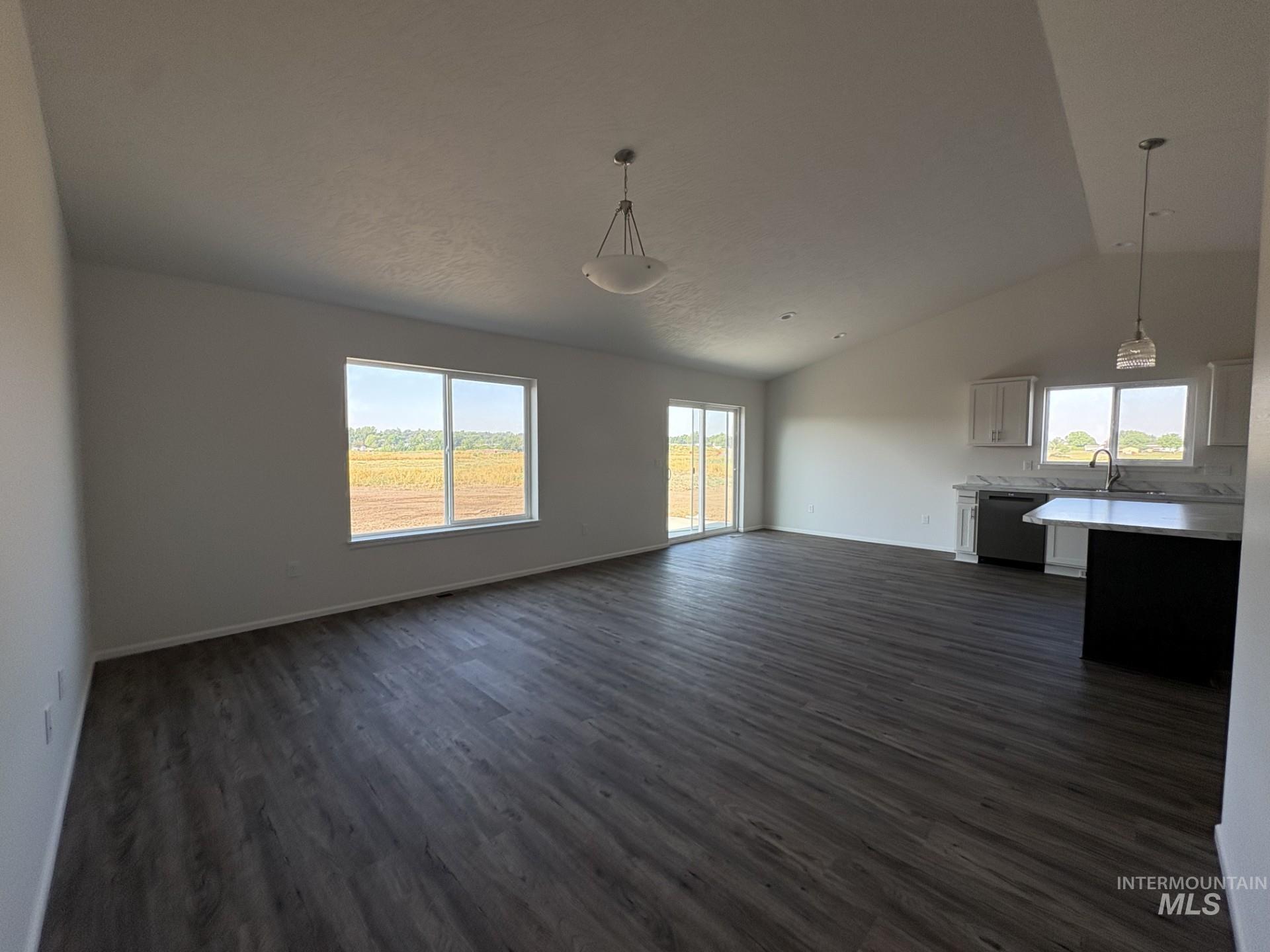 1742 Painted Rock Ct Property Photo 11