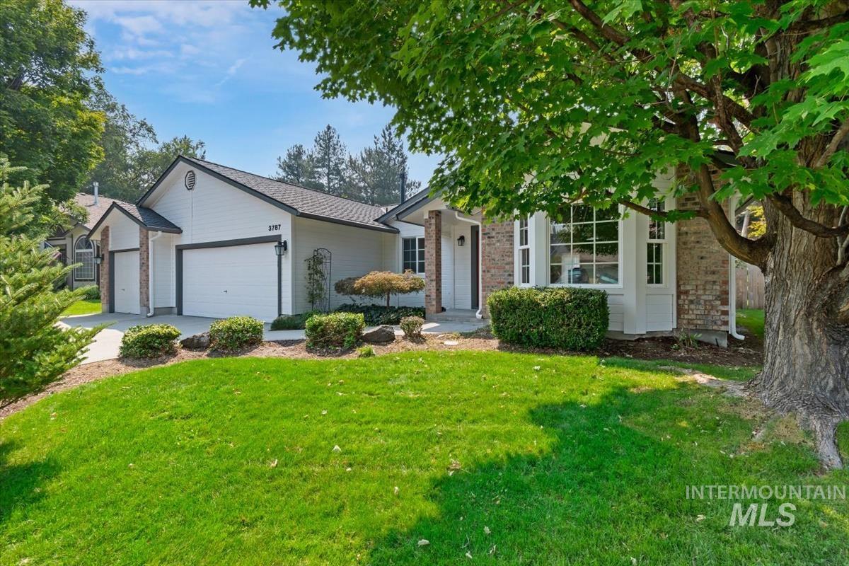 3787 E Shady Glen Dr Property Photo 4