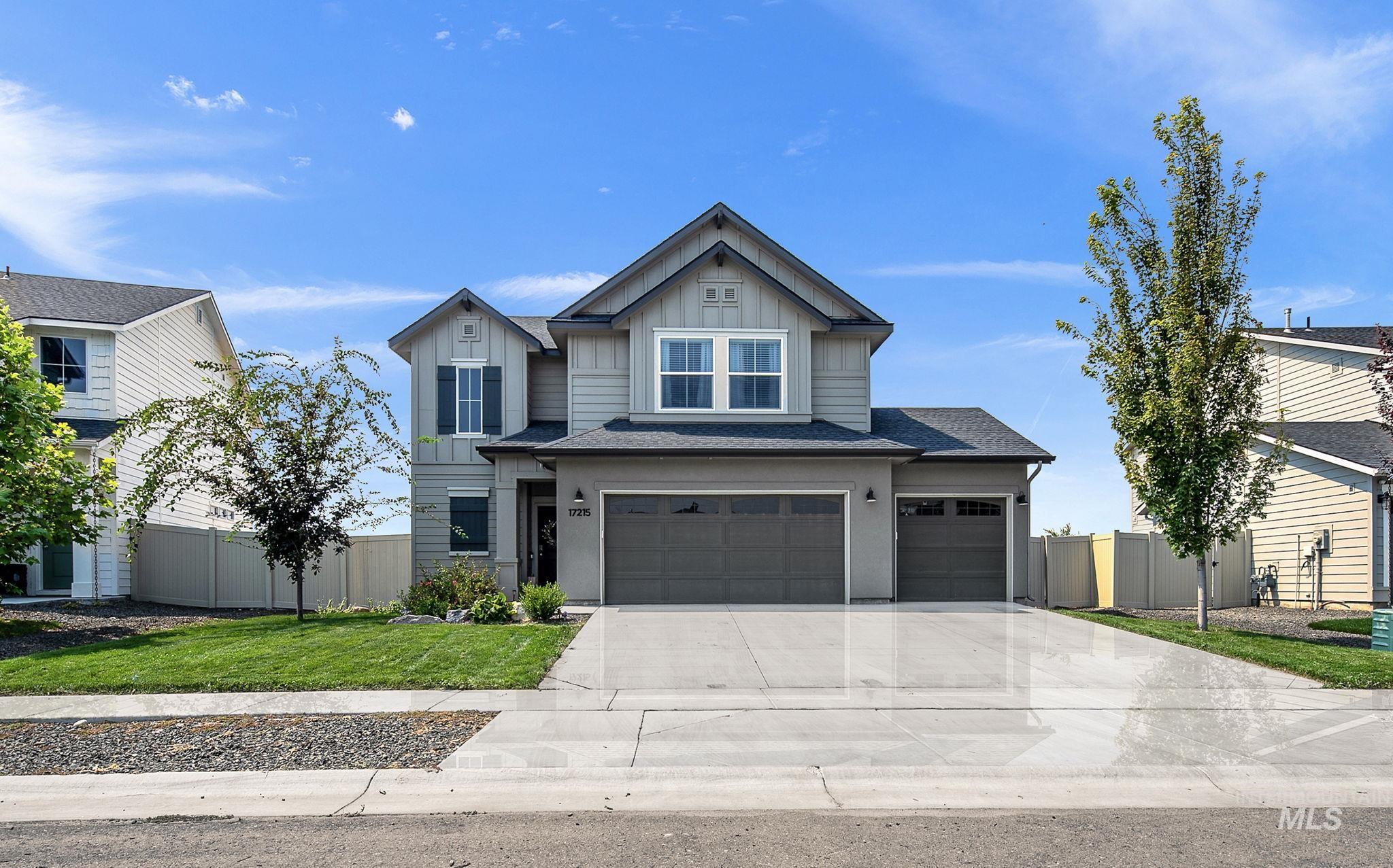 17215 N Wingtip Way Property Photo 1
