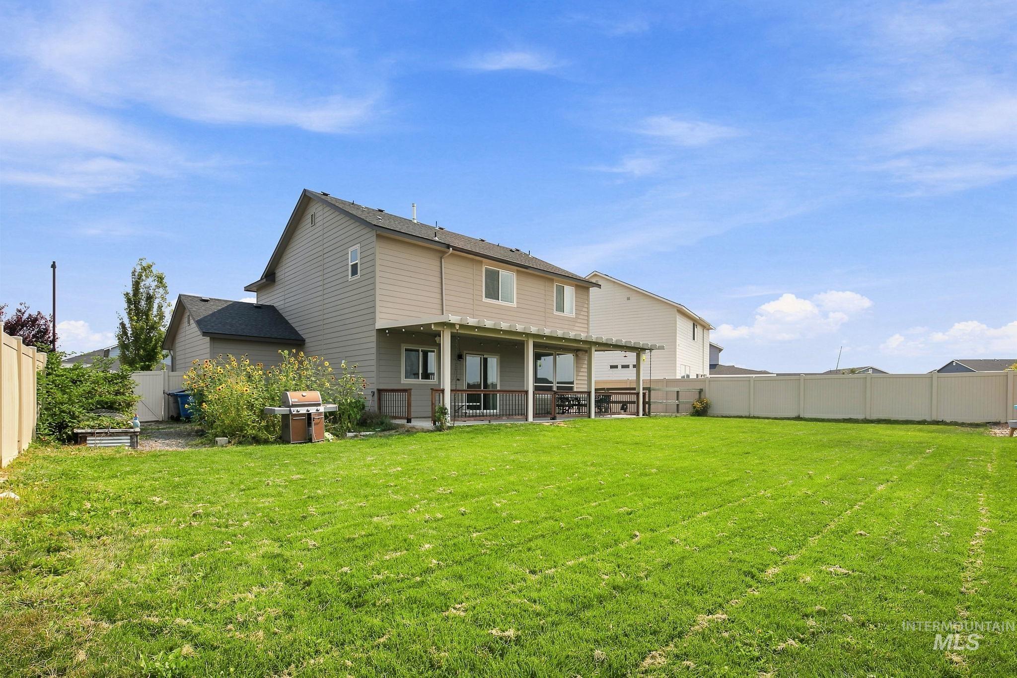 17215 N Wingtip Way Property Photo 5