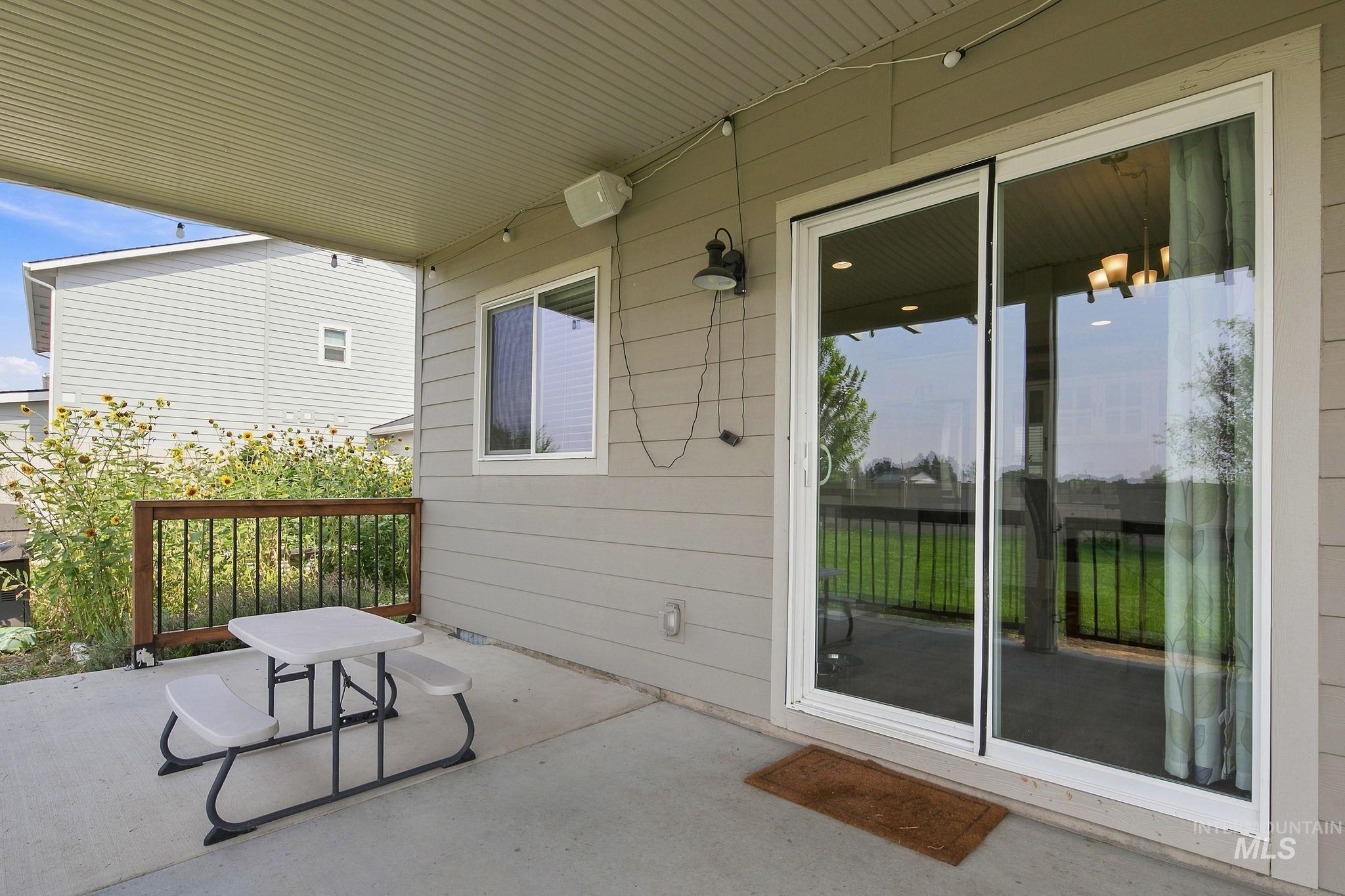 17215 N Wingtip Way Property Photo 32