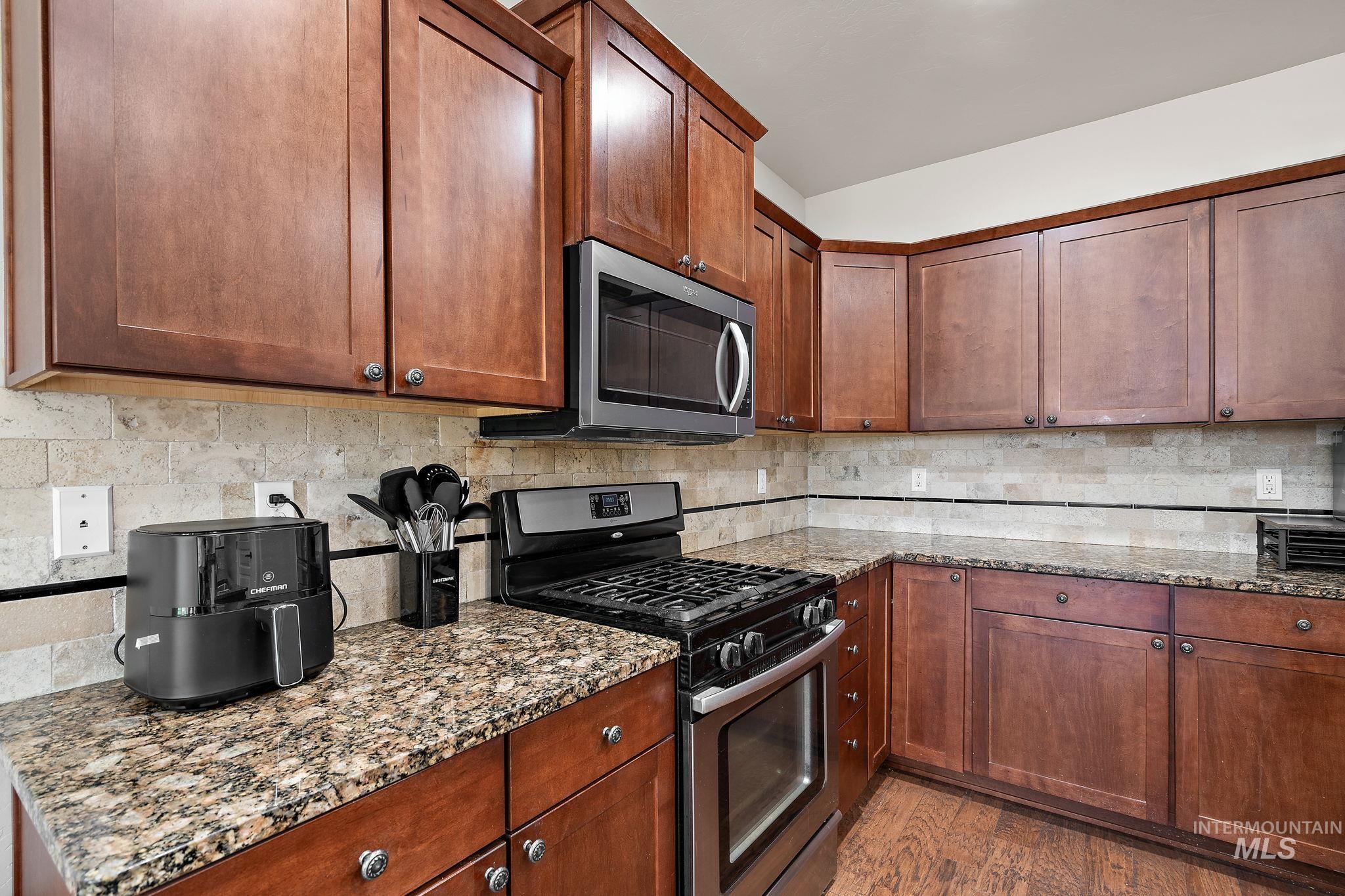10130 W Brownstone Dr Property Photo 14