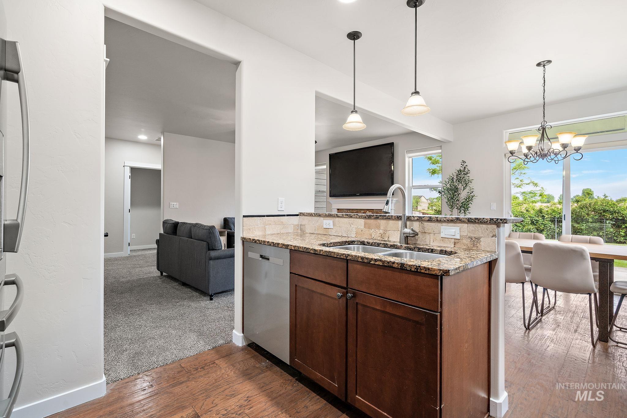 10130 W Brownstone Dr Property Photo 16