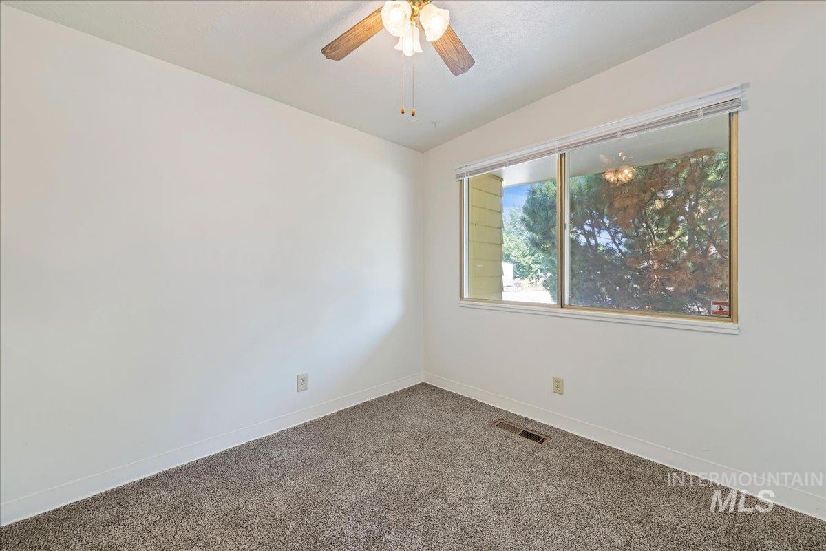 6315 W Dorian Street Property Photo 5