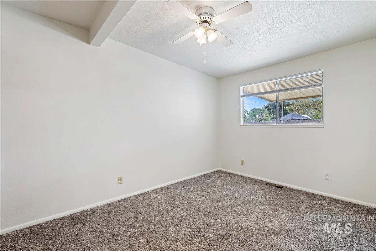 6315 W Dorian Street Property Photo 9