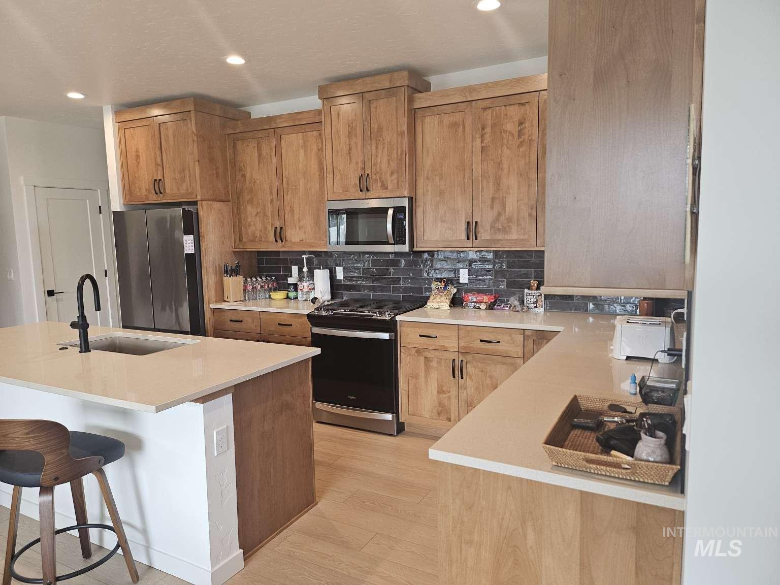 17786 N Peltzer Ave Property Photo 5