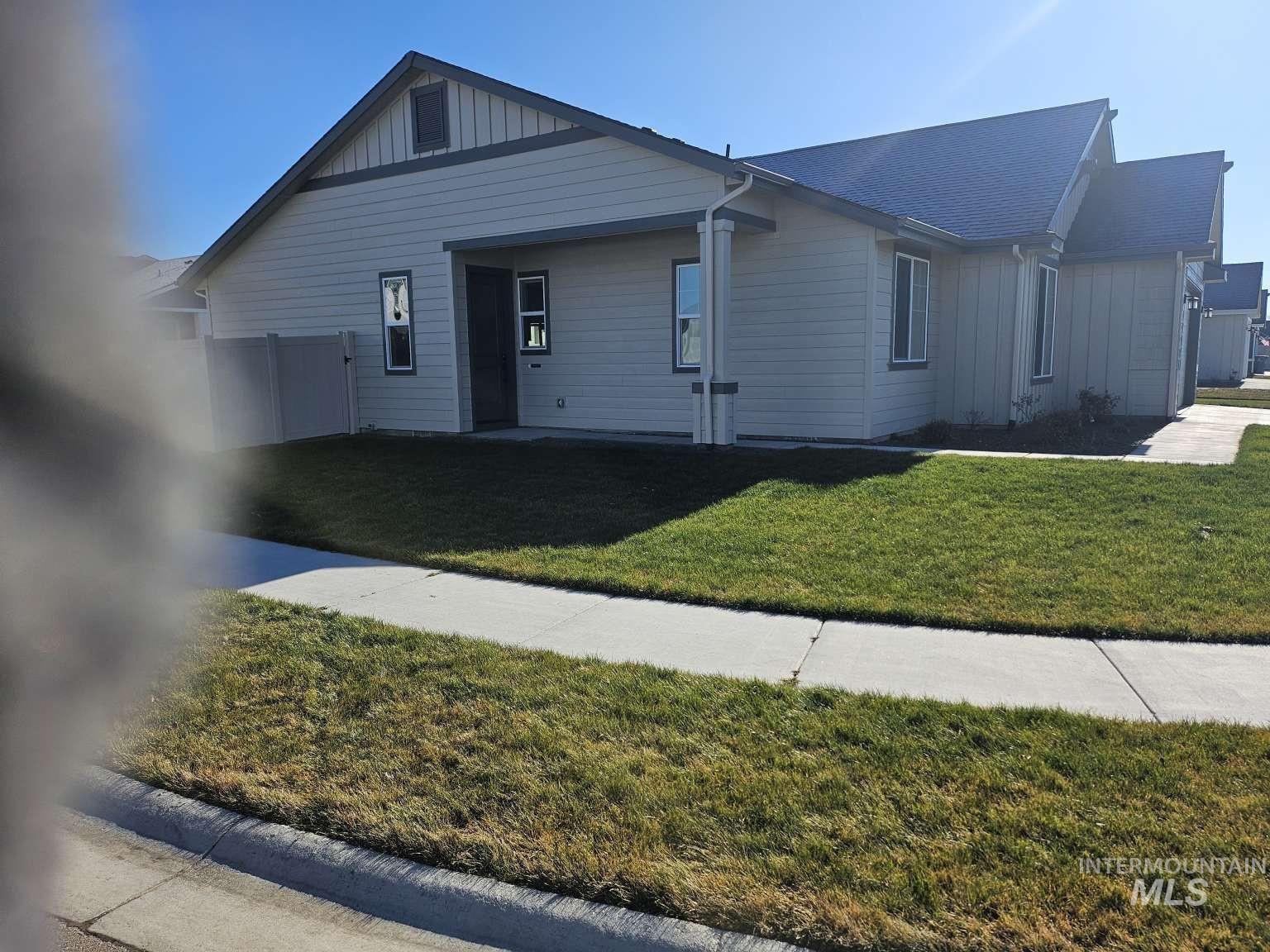 17786 N Peltzer Ave Property Photo 44