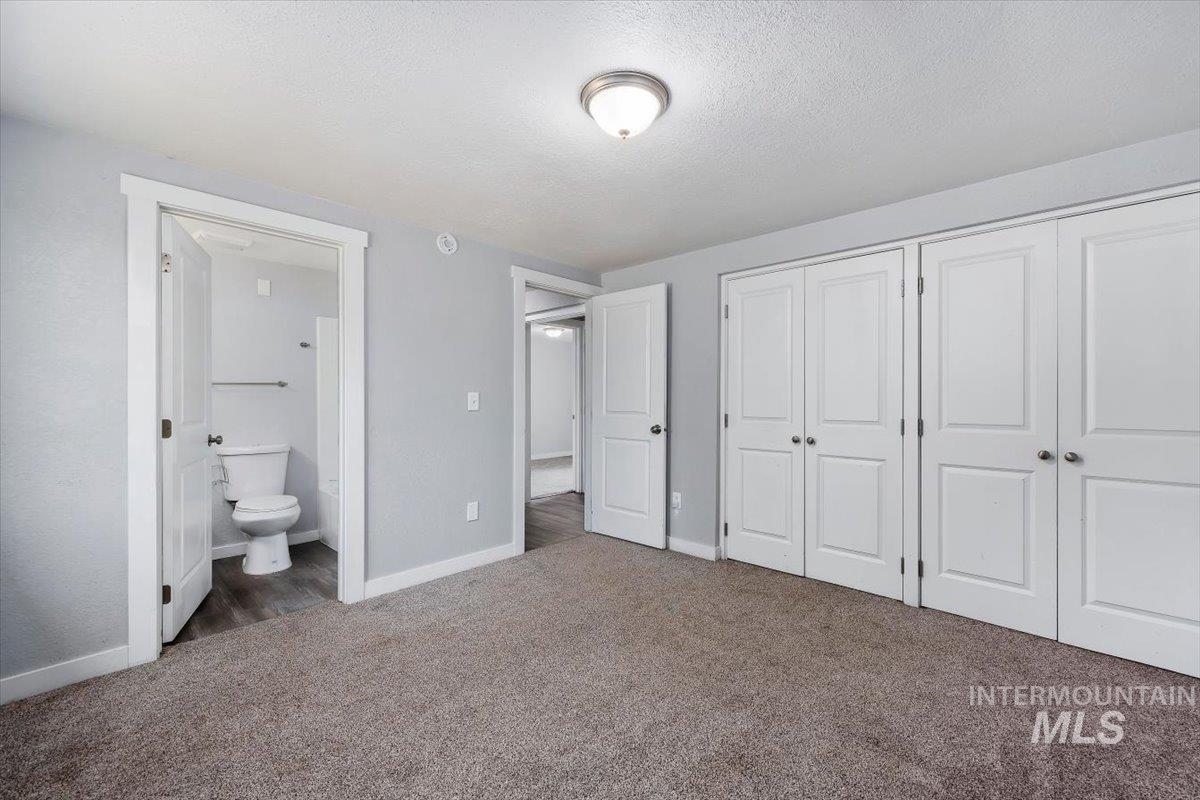 110 Park St N Property Photo 15