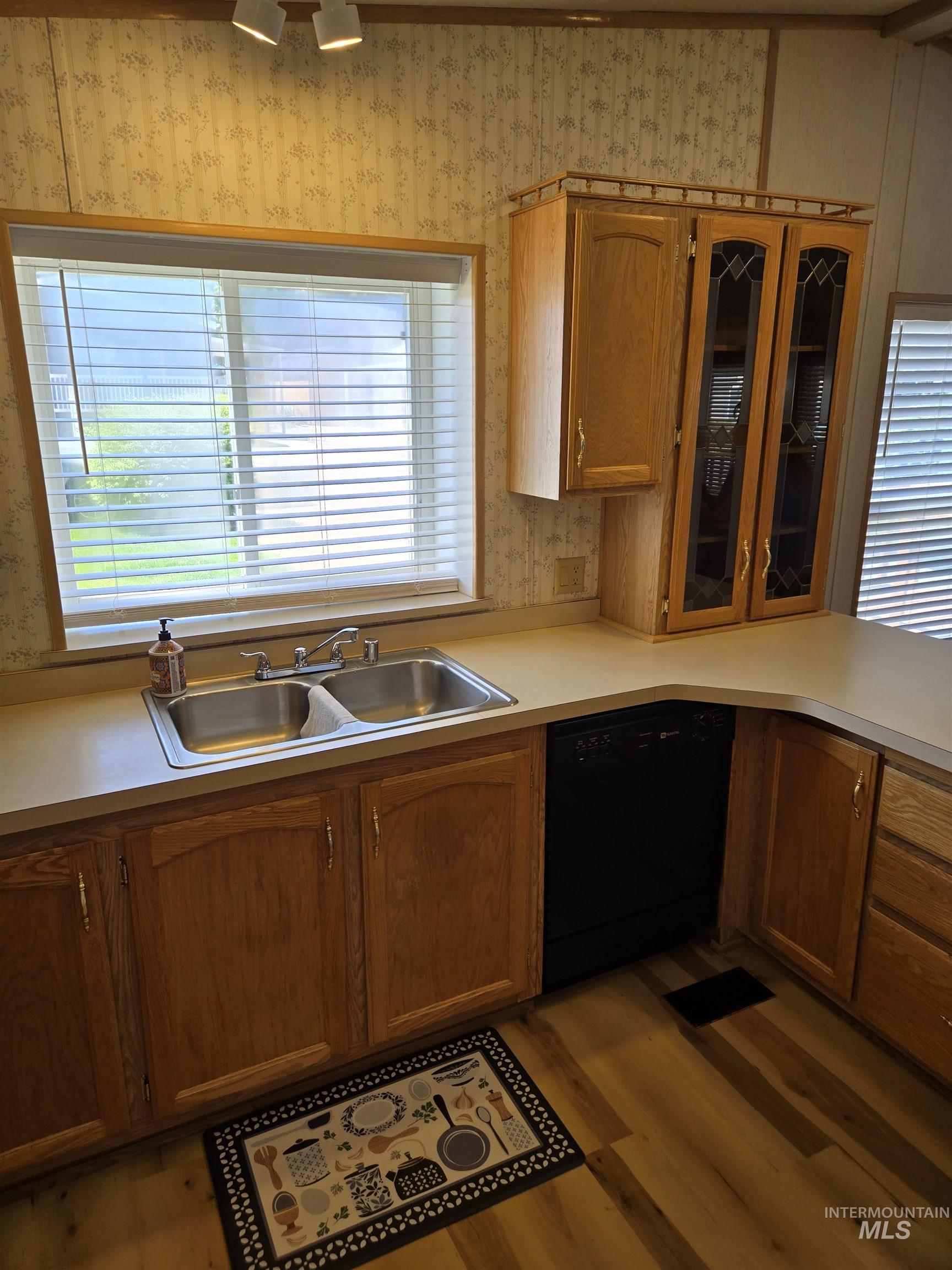 2750 Alden Rd Property Photo 12