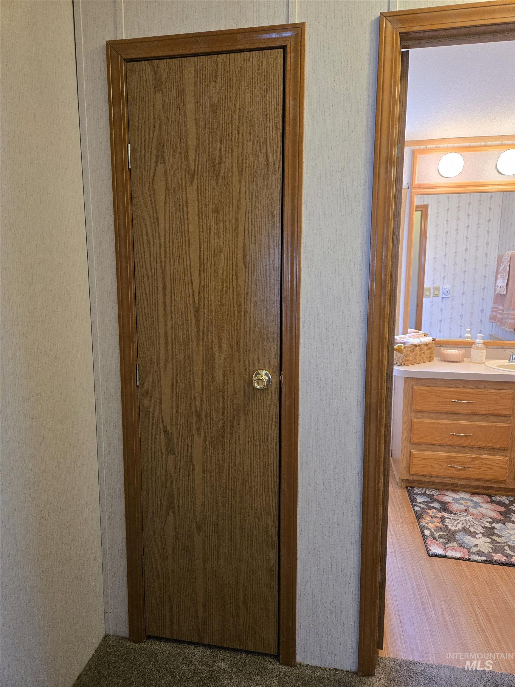 2750 Alden Rd Property Photo 25