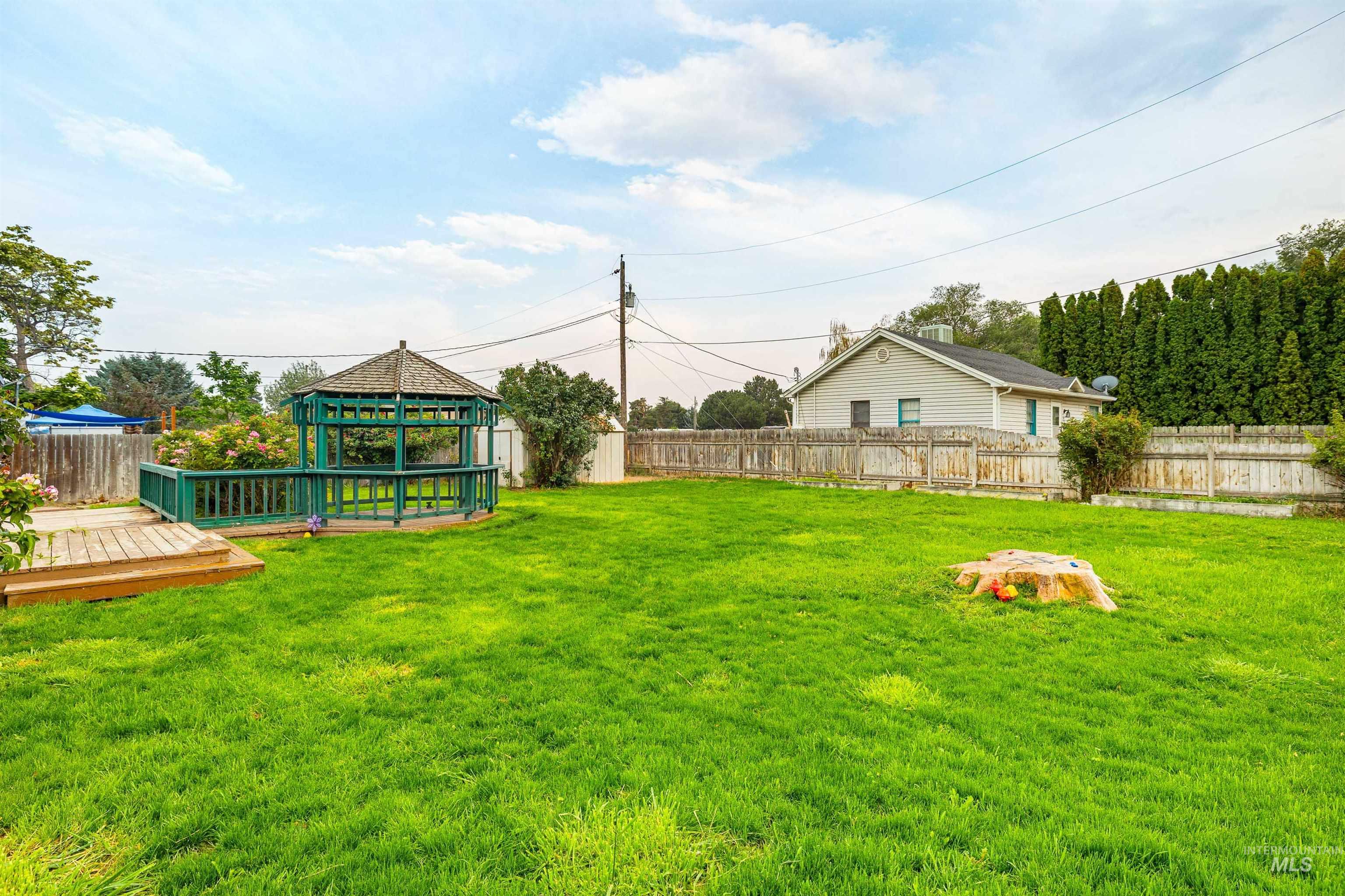 365 Caswell Ave. West Property Photo 21
