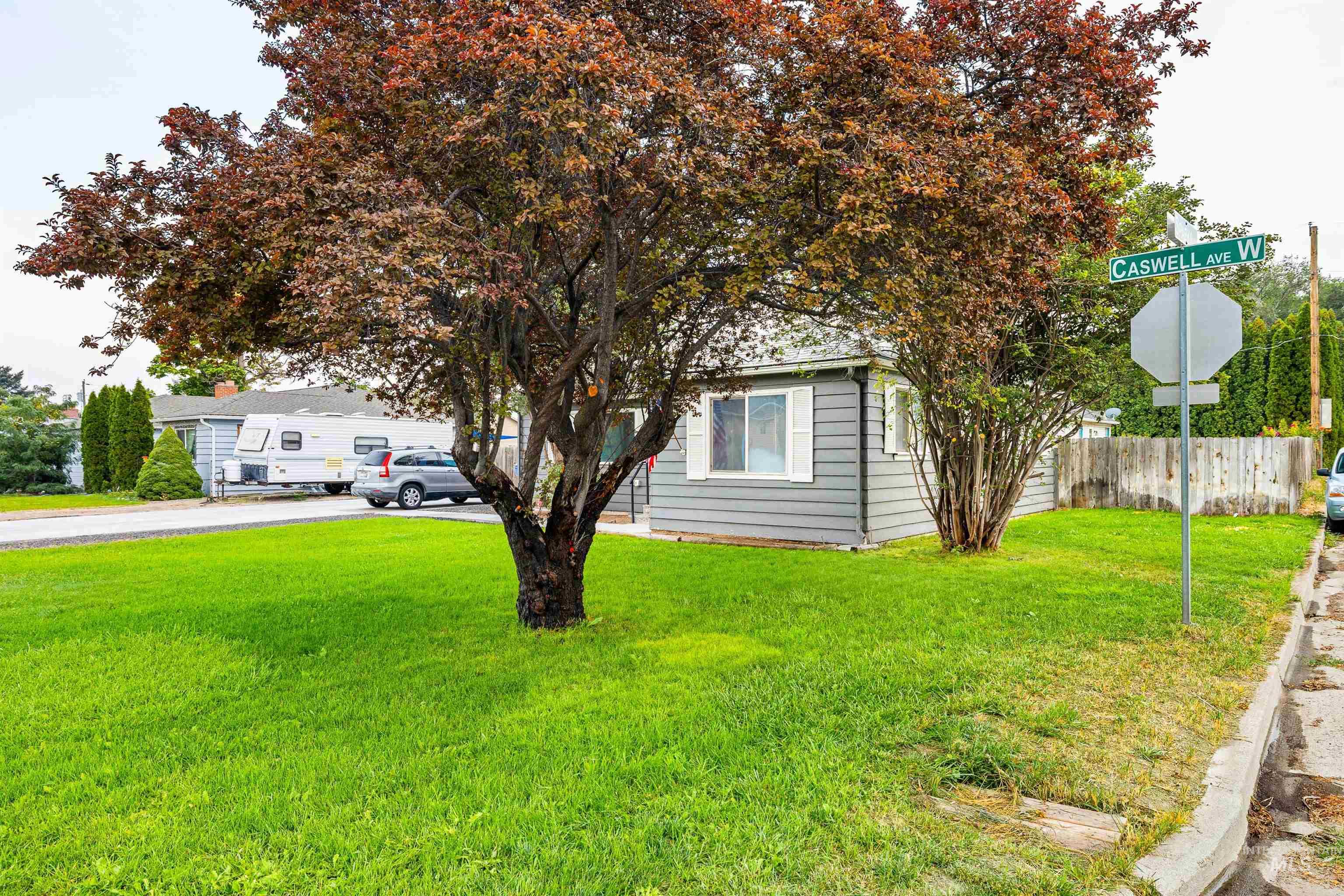 365 Caswell Ave. West Property Photo 27