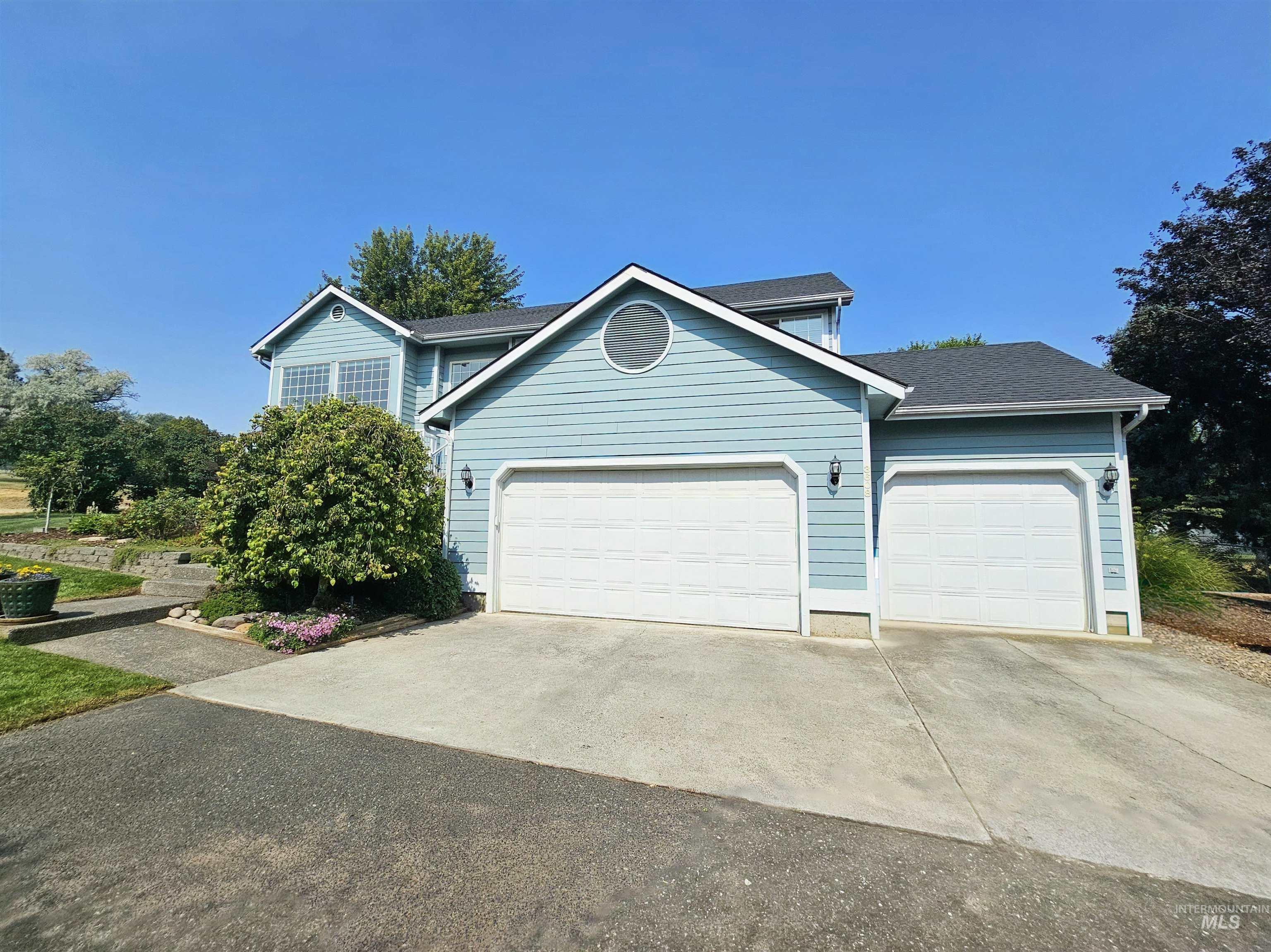 3608 Masters Drive Property Photo 4