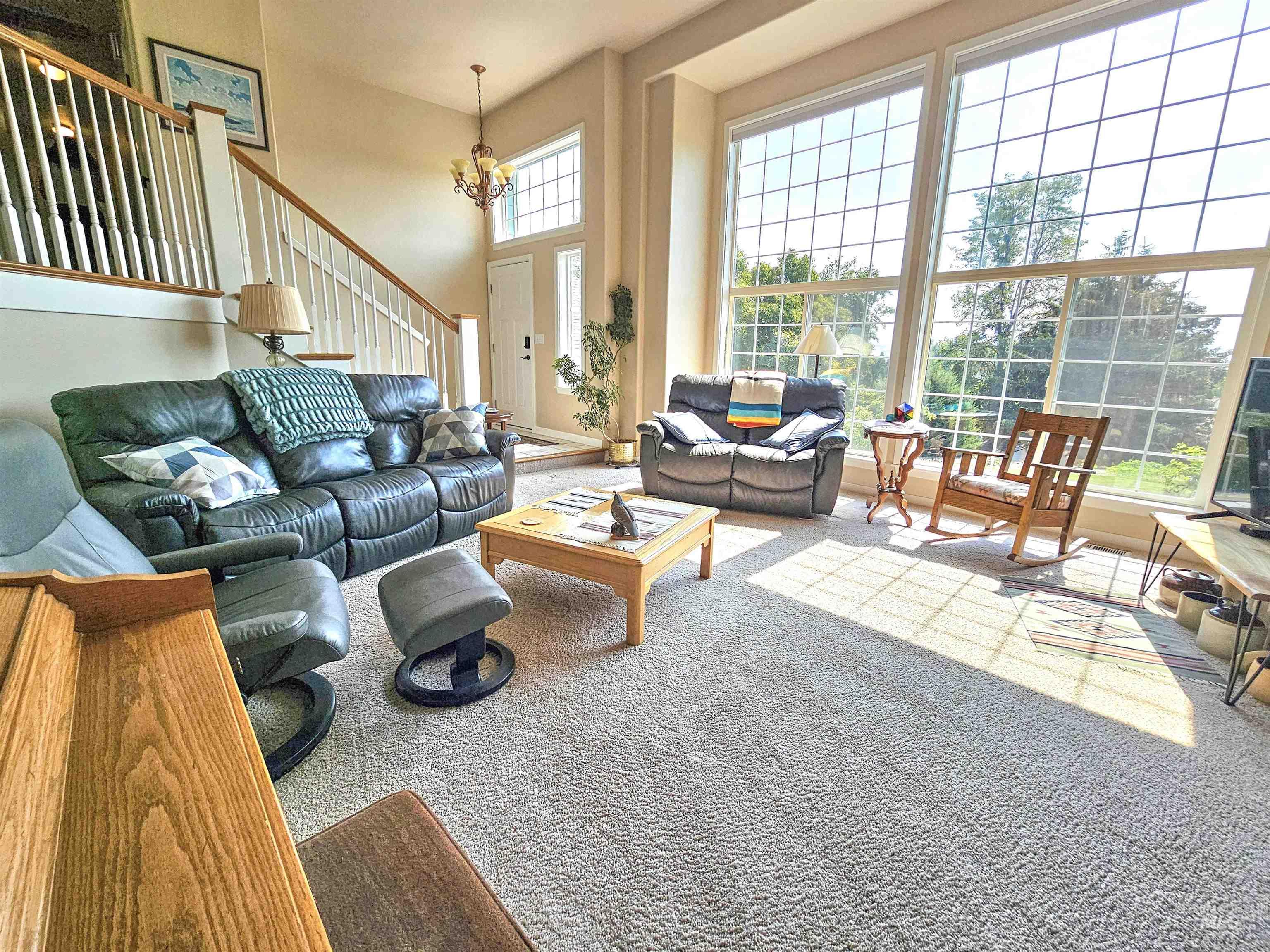 3608 Masters Drive Property Photo 8