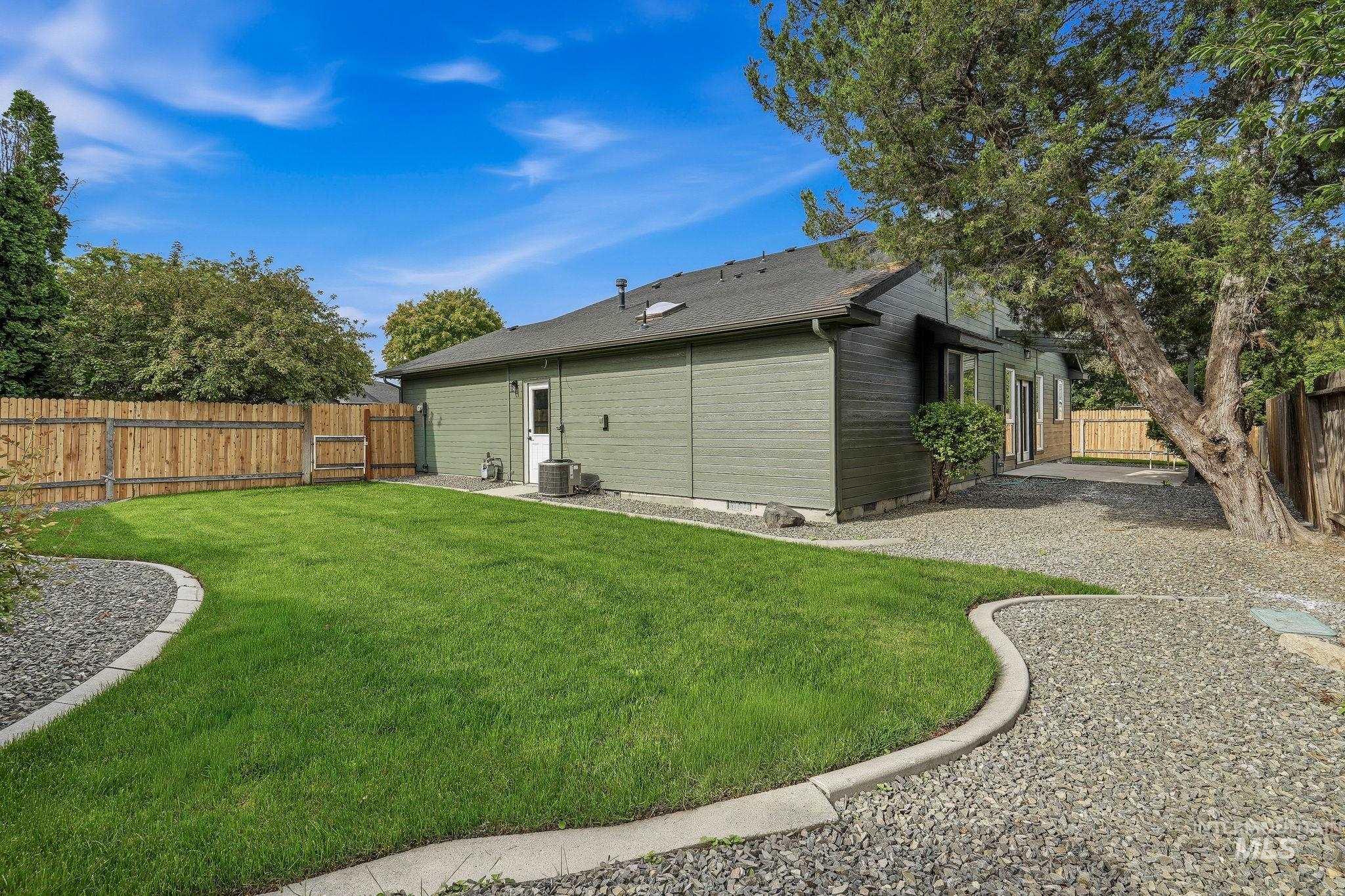 7906 W Limelight Property Photo 35