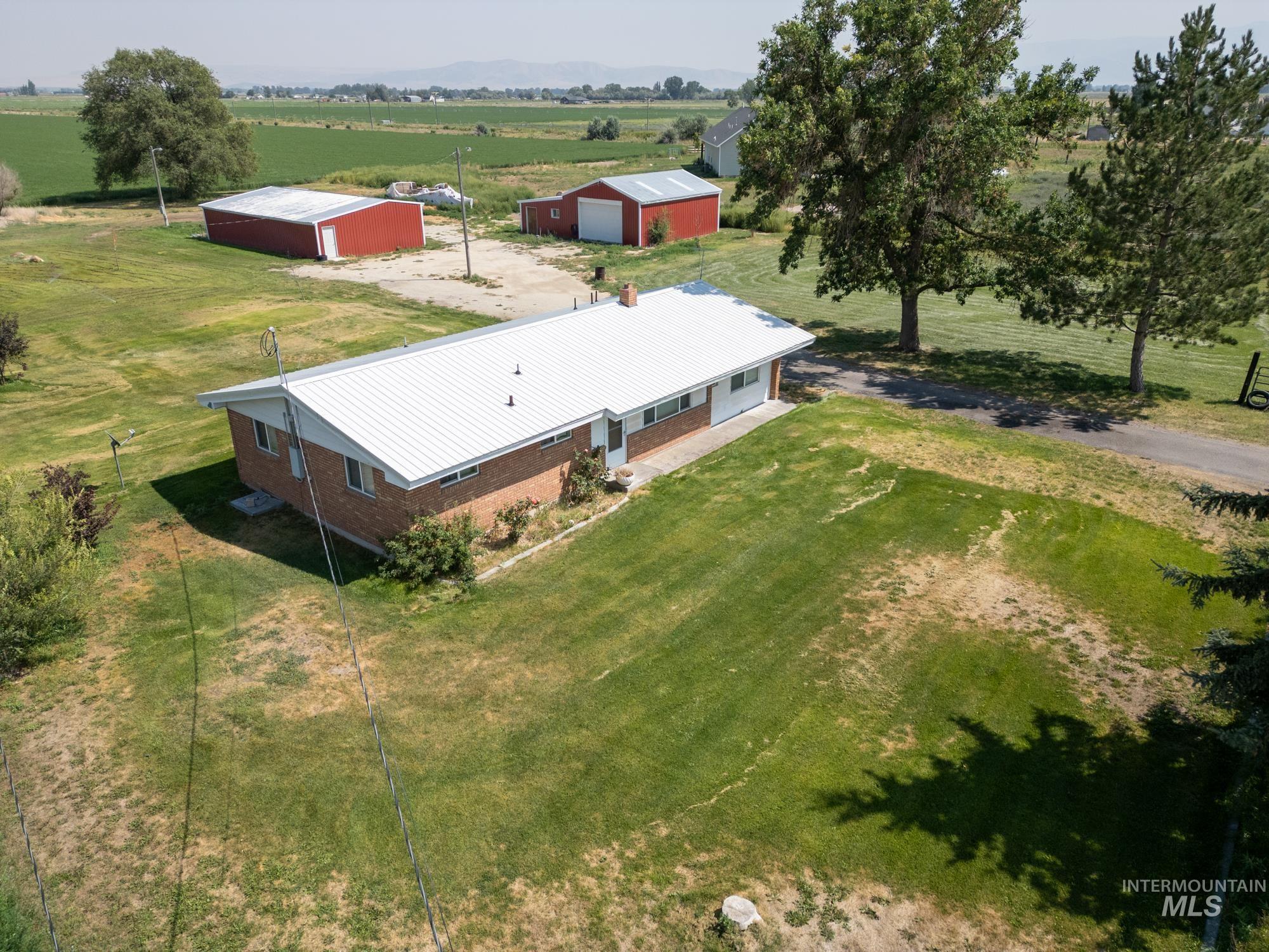 266 S 200 W Property Photo 25