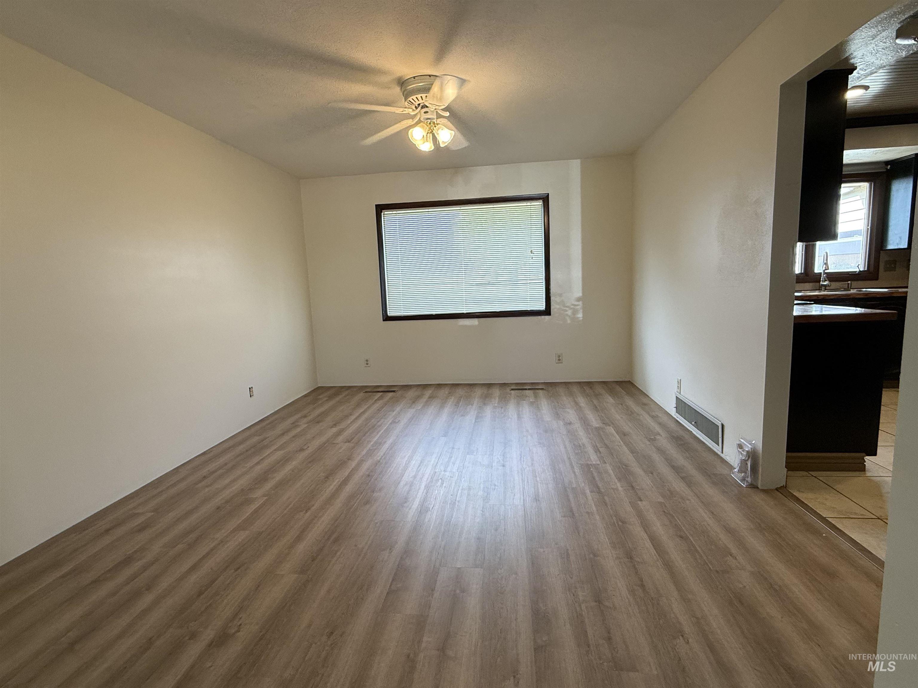 288 S 123 W Property Photo 7