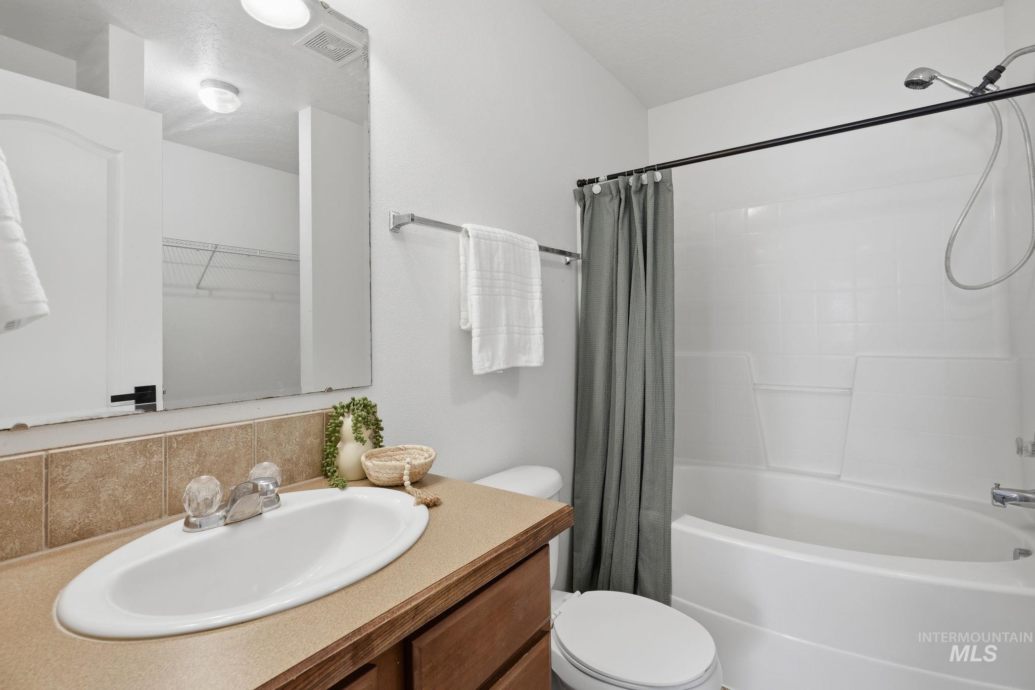 9118 W Rustica Dr Property Photo 18